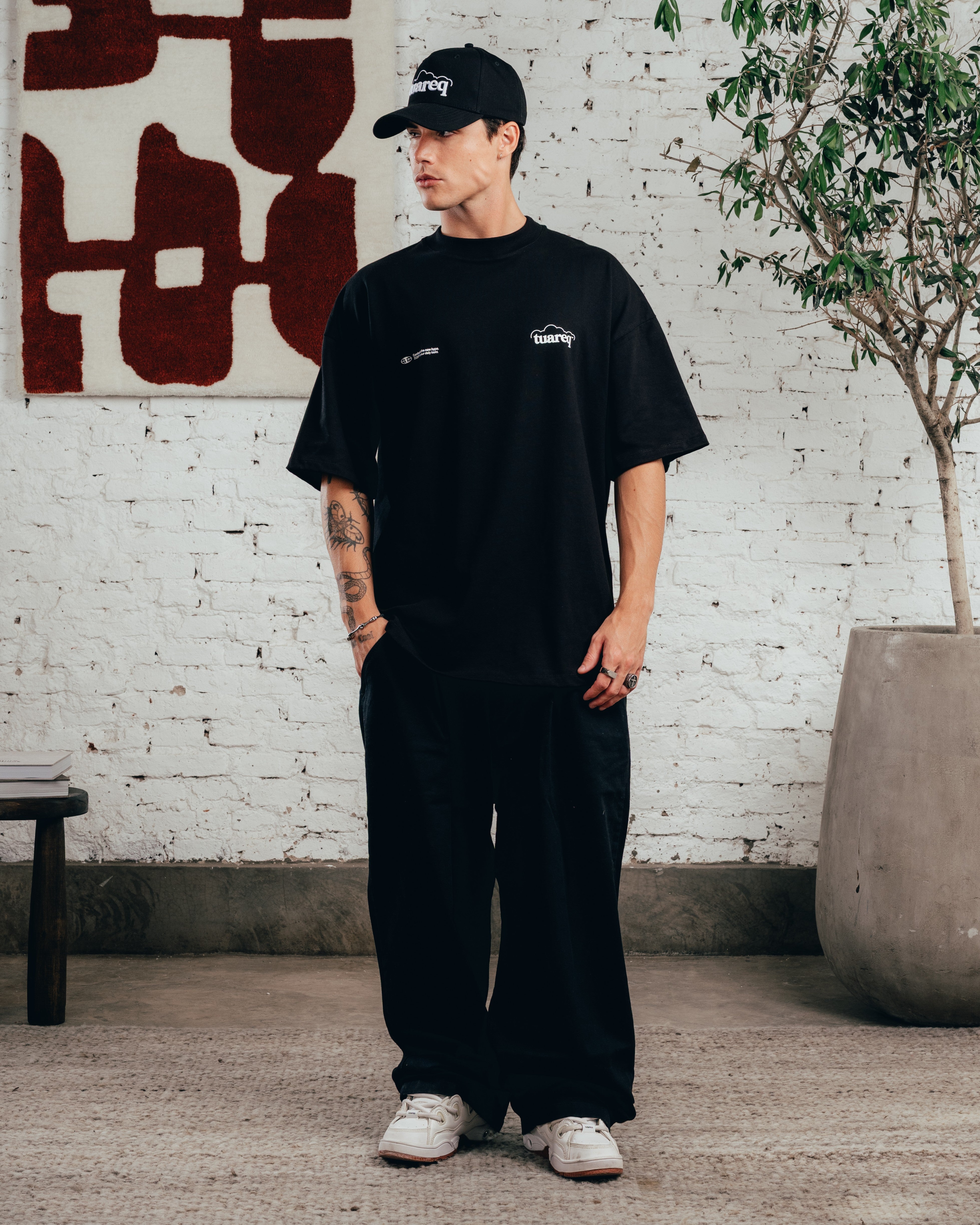REMERA OVERSIZED [ COMFORT ] CLOUD BLACK