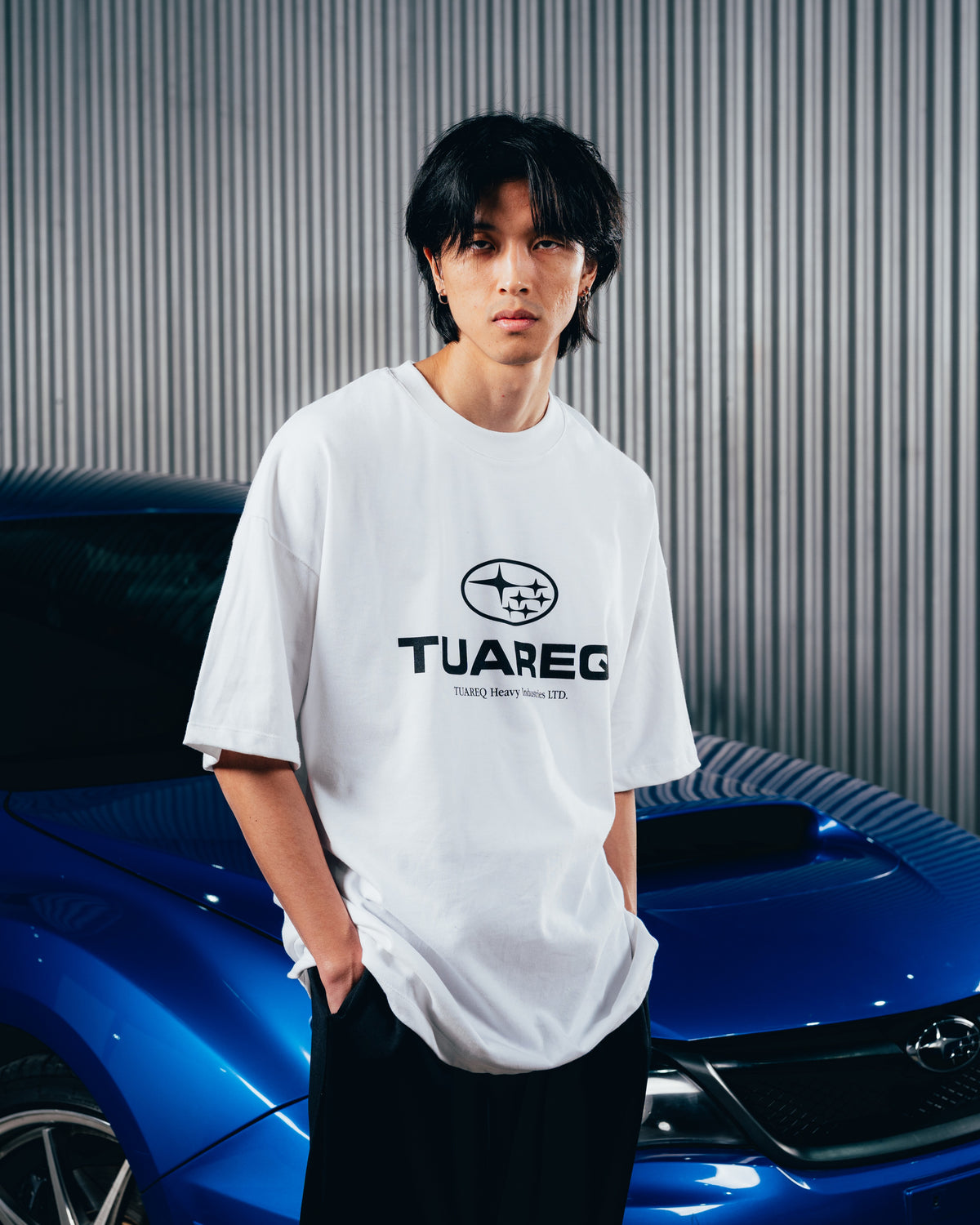 REMERA OVERSIZED [ SUBARU ] LOGO WHITE