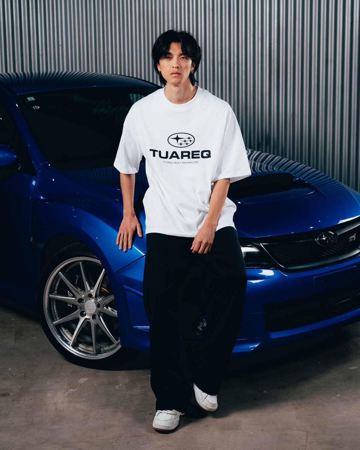 REMERA OVERSIZED [ SUBARU ] LOGO WHITE