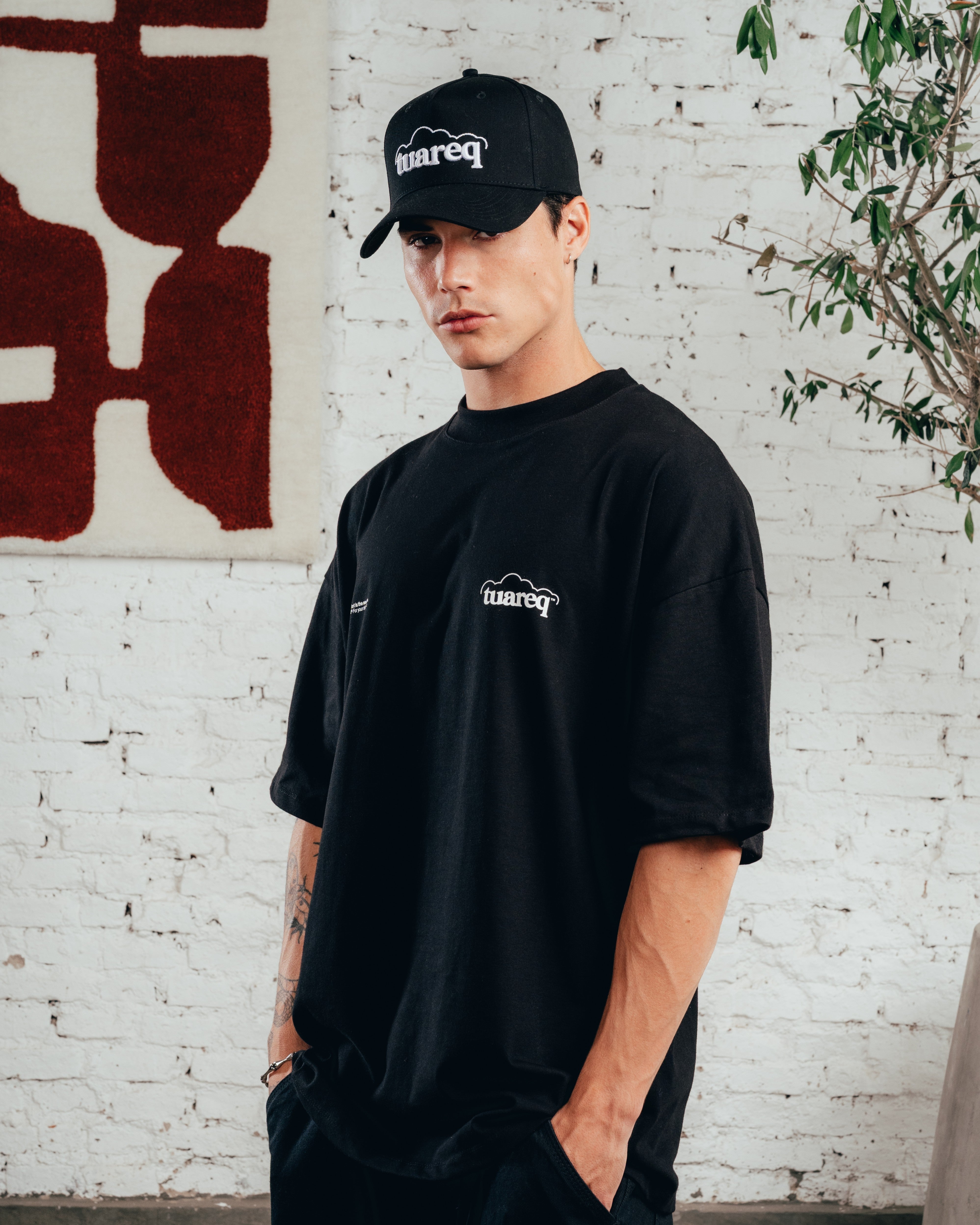 REMERA OVERSIZED [ COMFORT ] CLOUD BLACK