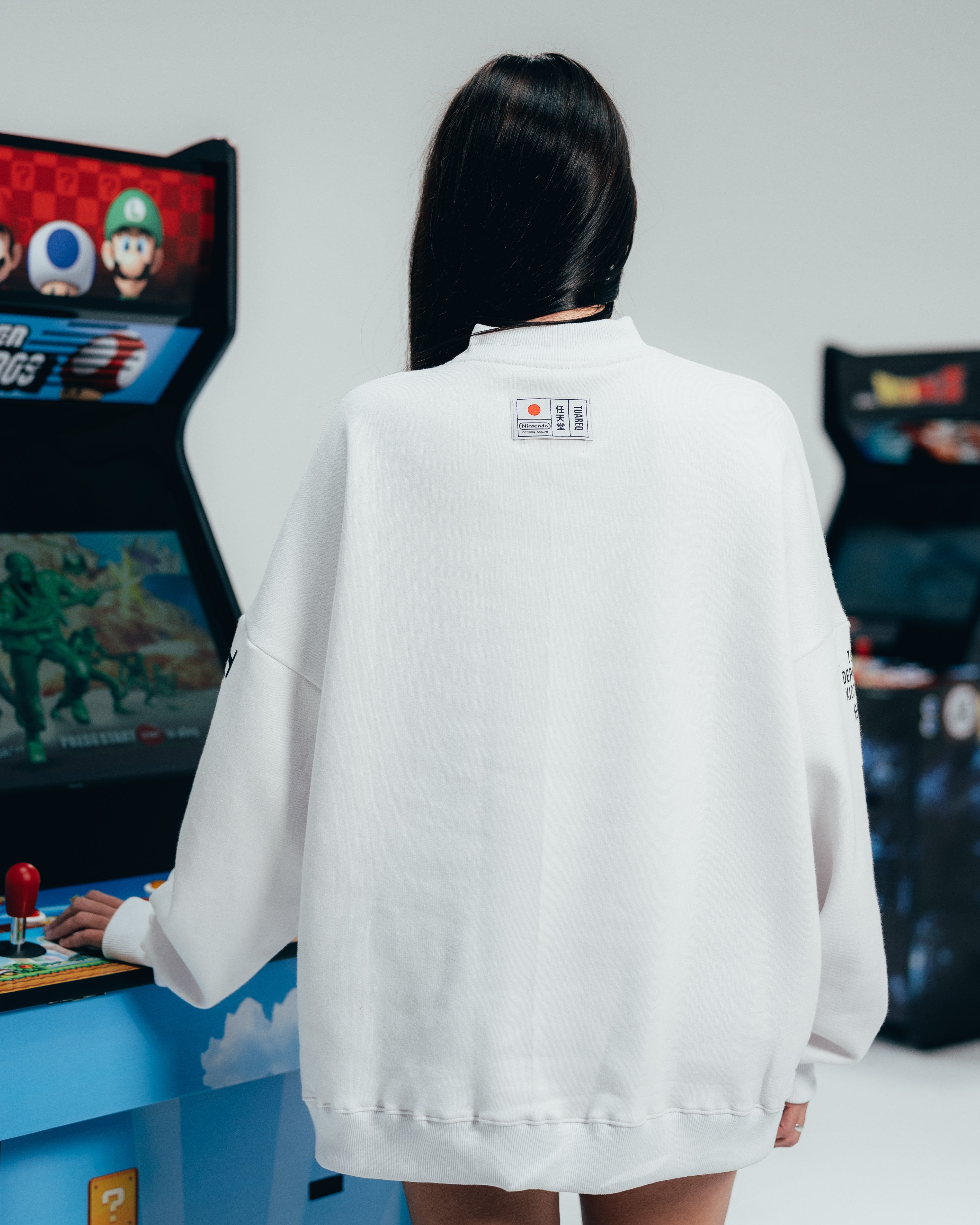 CREWNECK [ NINTENDO ] 64 WHITE