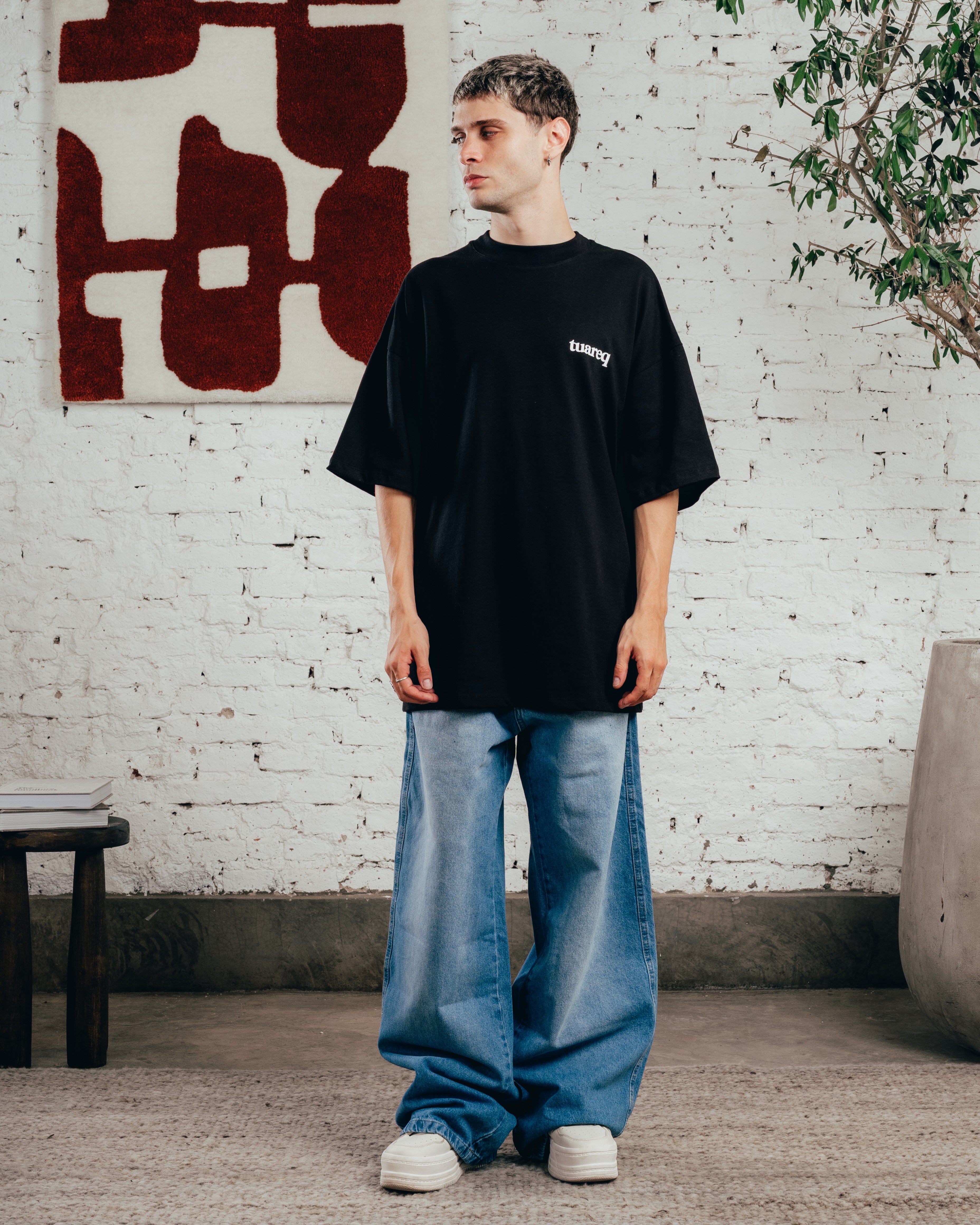 REMERA OVERSIZED [ COMFORT ] GALGO BLACK