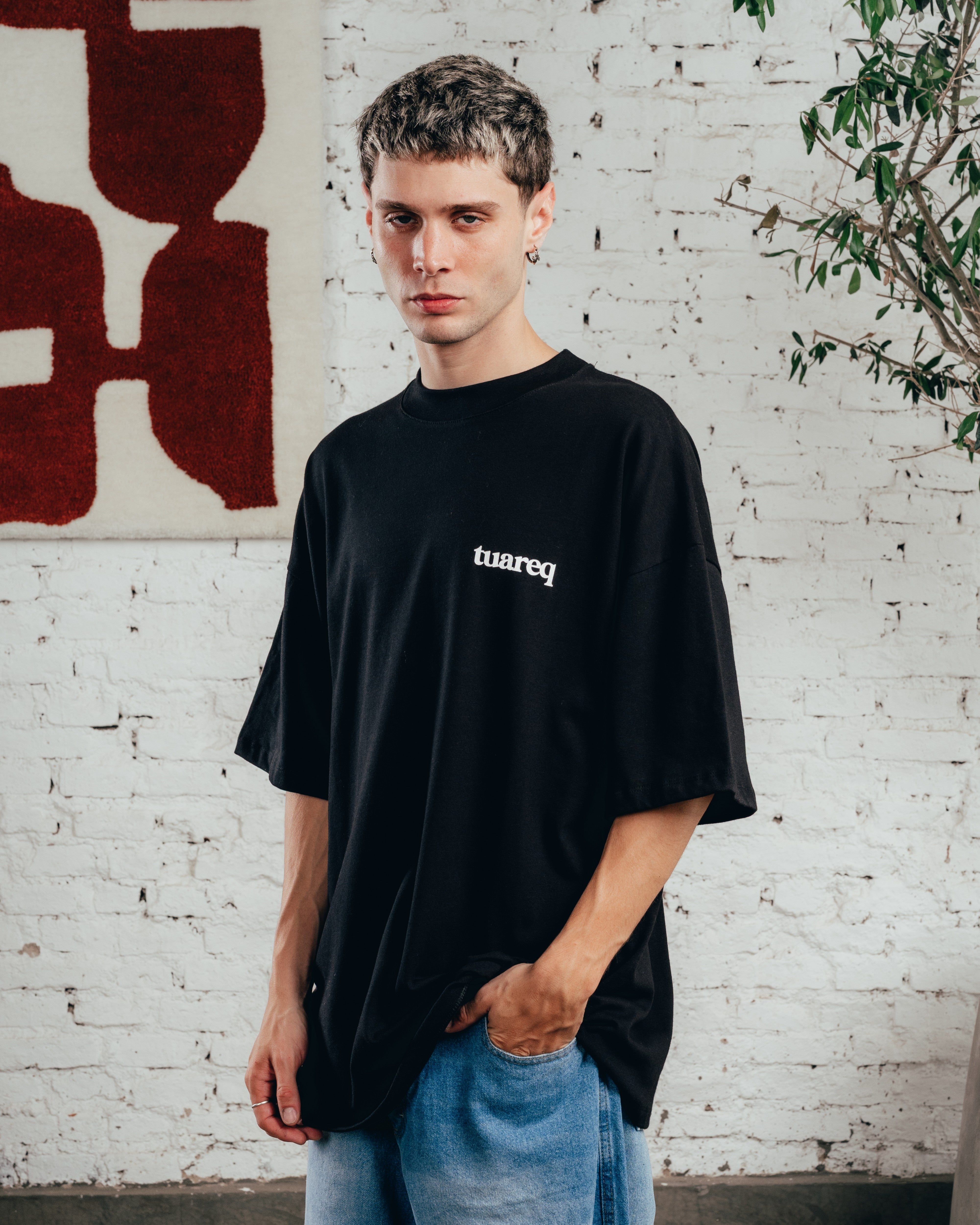 REMERA OVERSIZED [ COMFORT ] GALGO BLACK