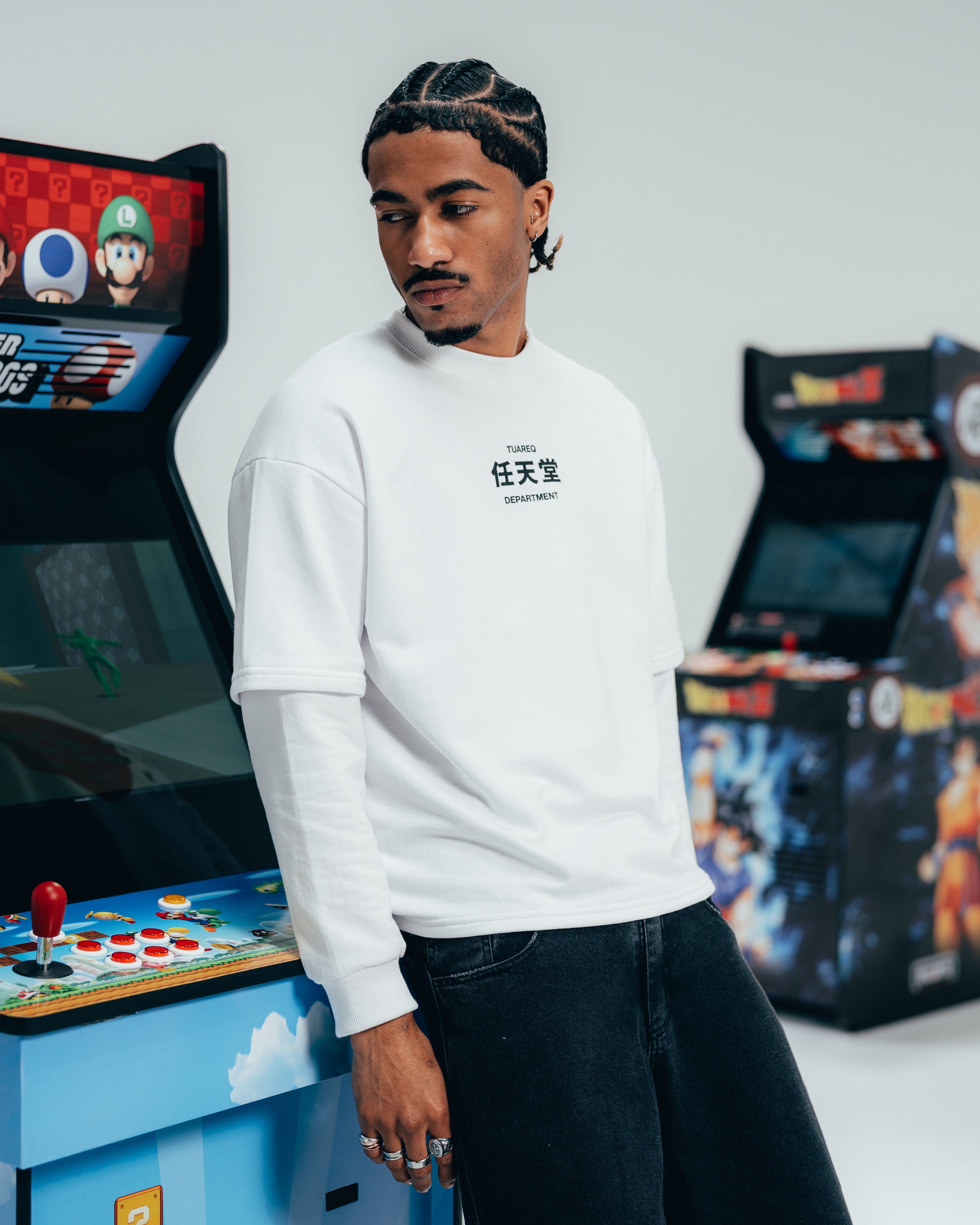 CREWNECK DOBLE MANGA [ NINTENDO ] BANDERA WHITE