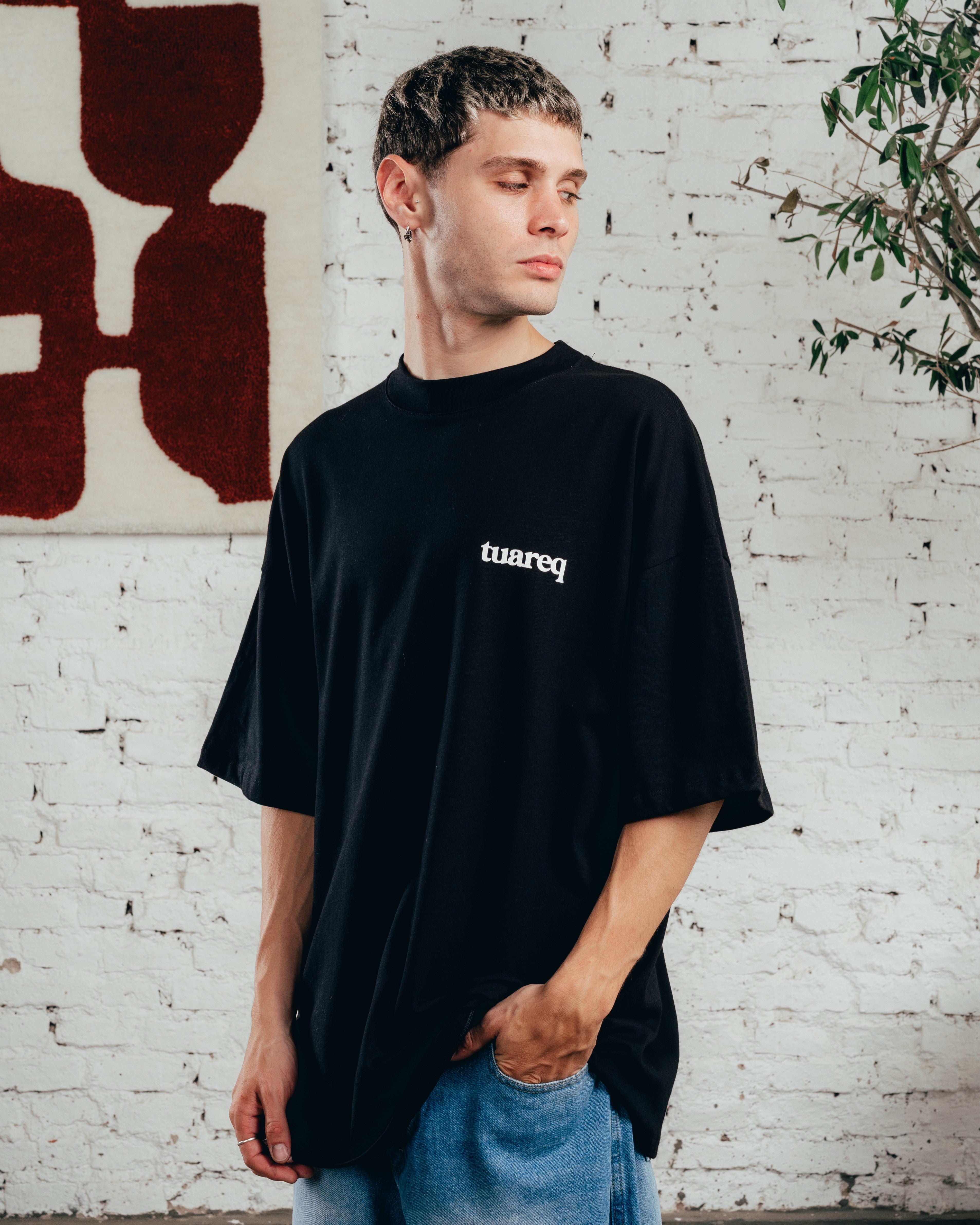 REMERA OVERSIZED [ COMFORT ] GALGO BLACK
