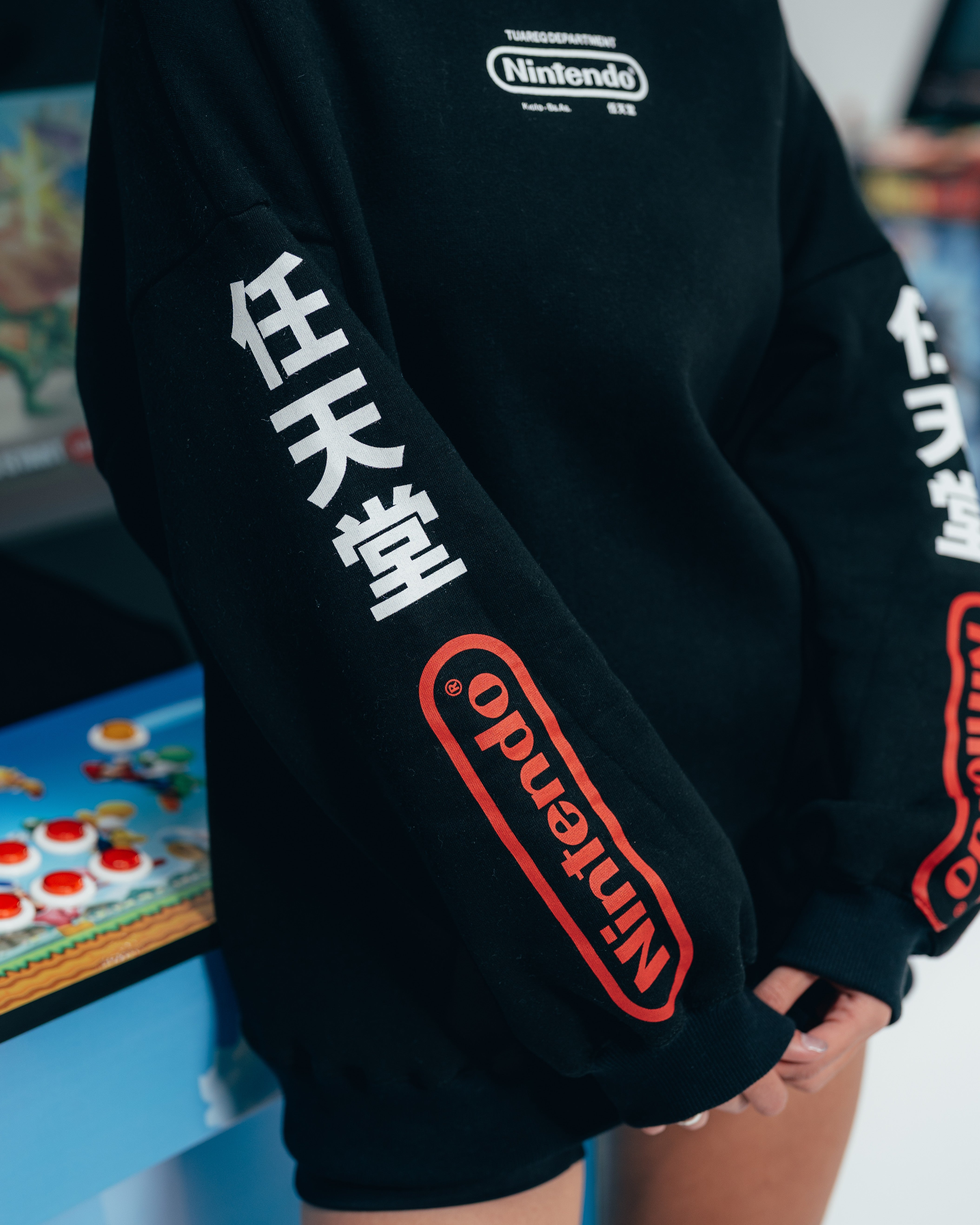 CREWNECK [ NINTENDO ] JAPANESE BLACK