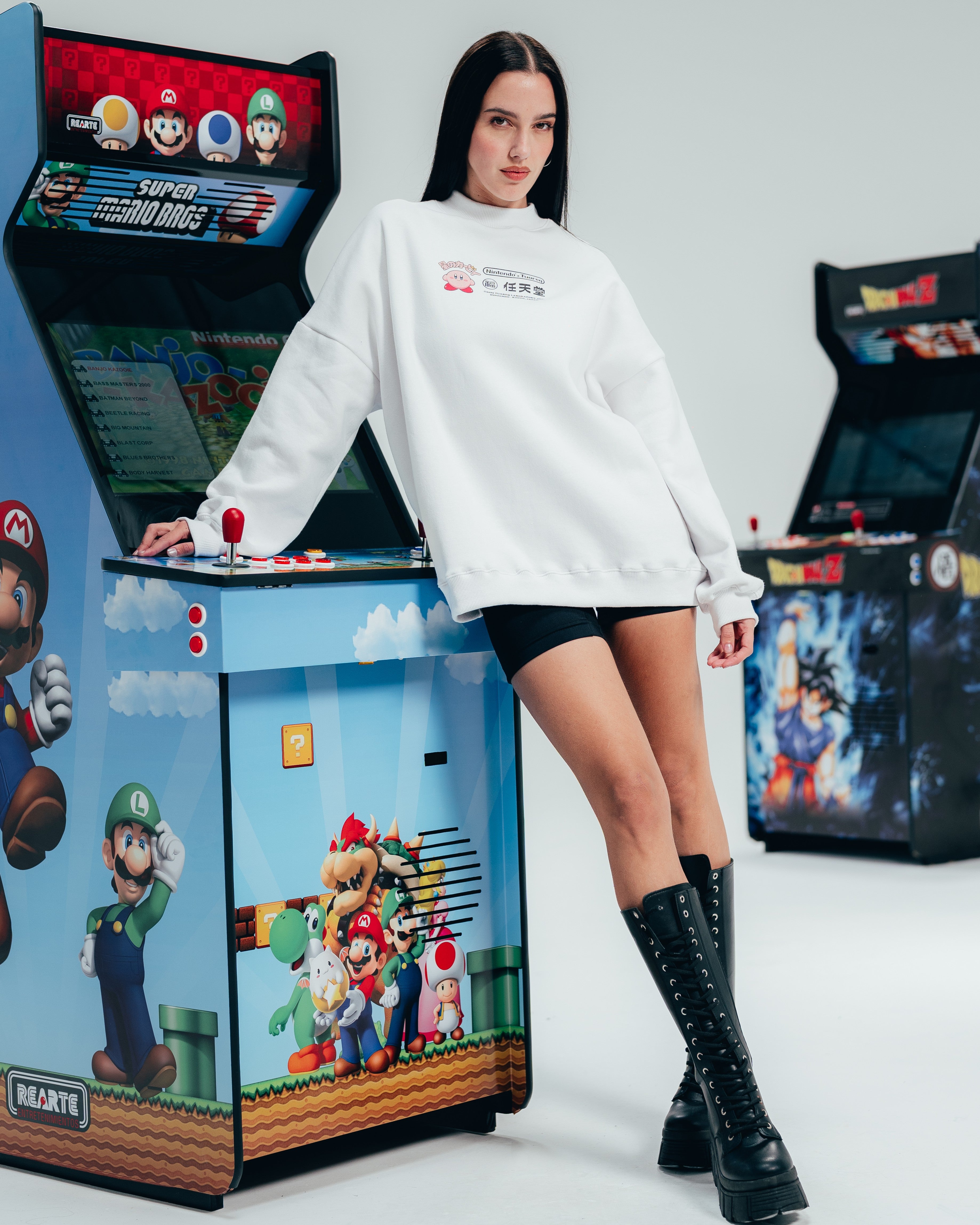 CREWNECK [ NINTENDO ] KIRBY WHITE