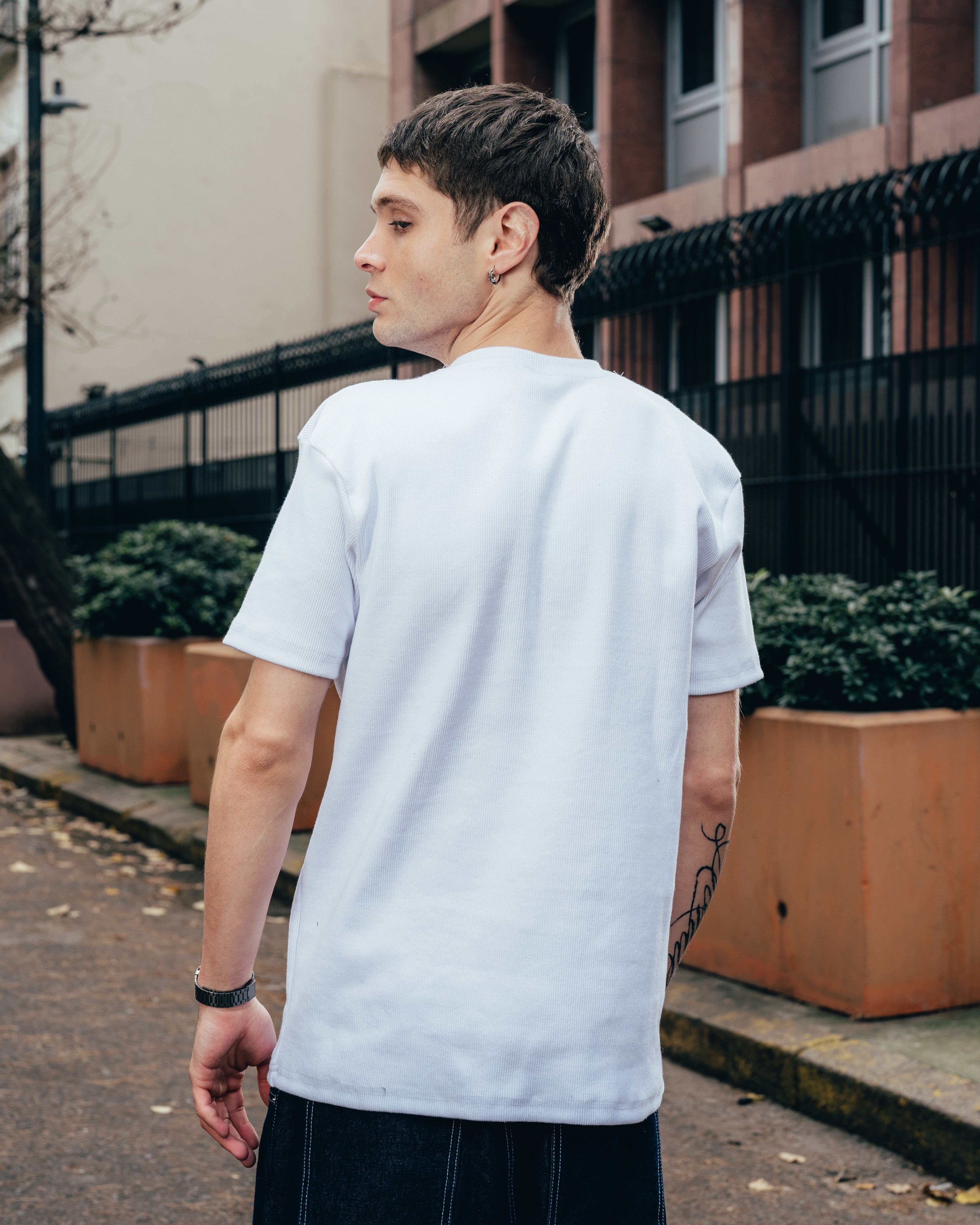 REMERA HENLEY [ PRIMARI ] WHITE