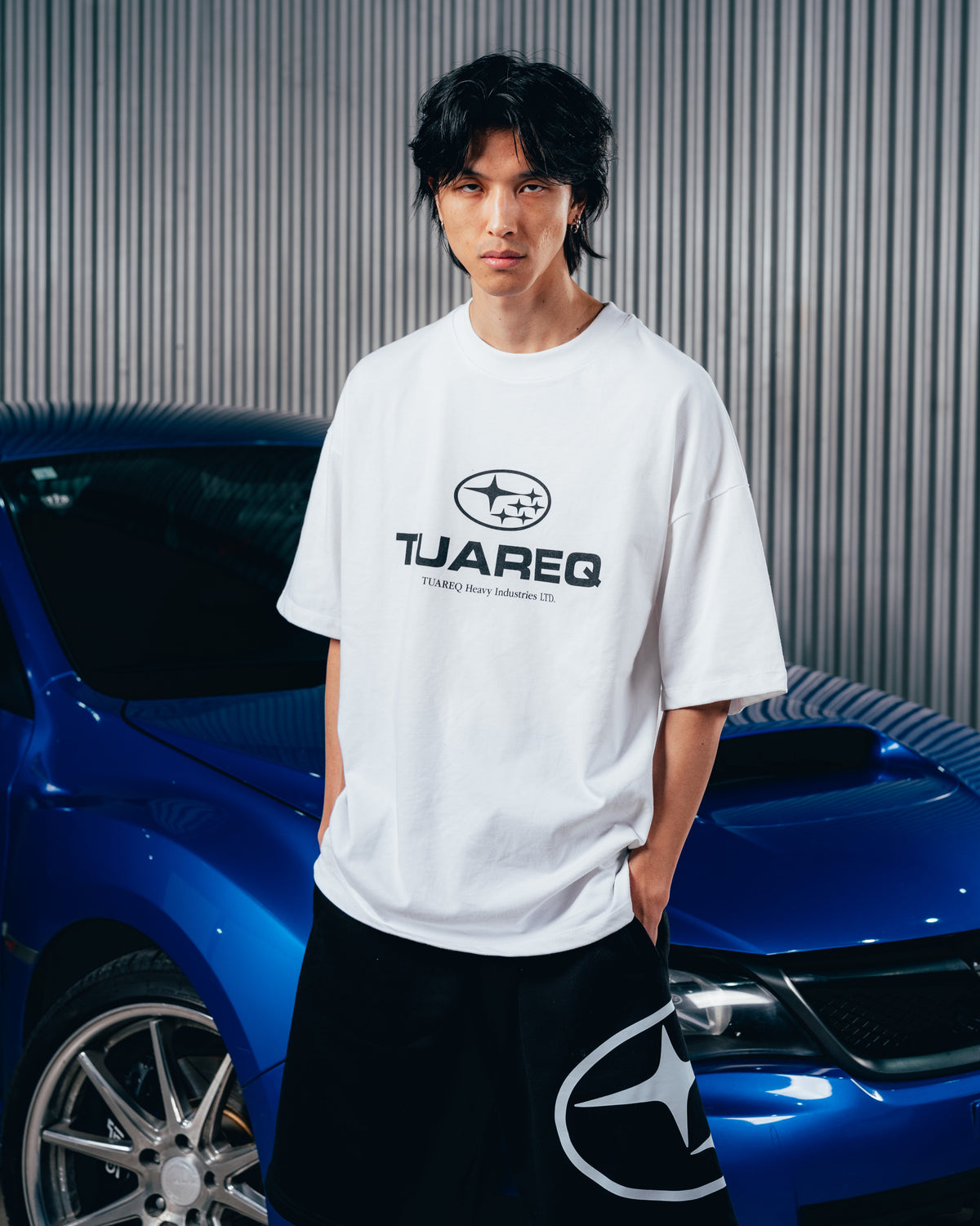 REMERA OVERSIZED [ SUBARU ] LOGO WHITE