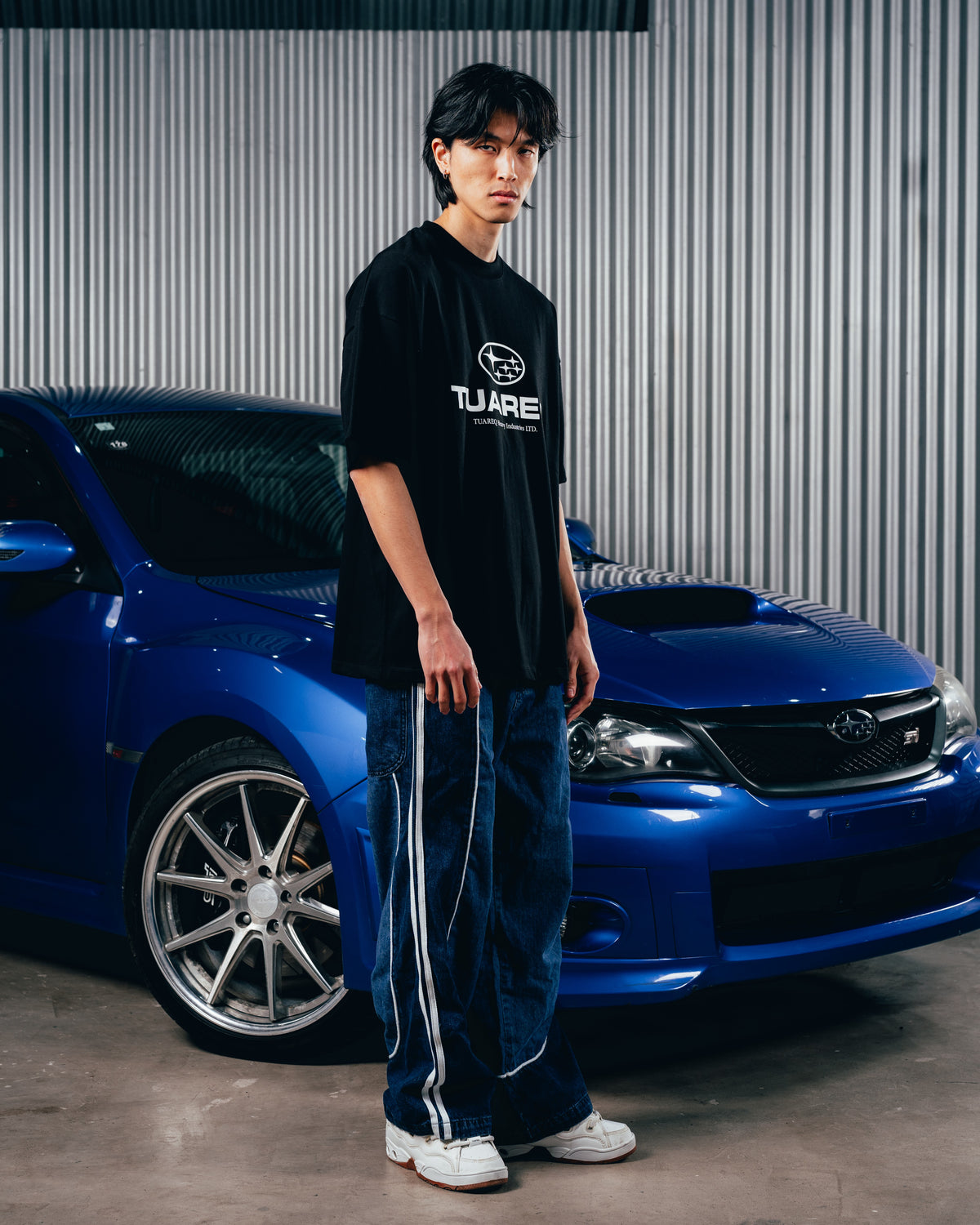 REMERA OVERSIZED [ SUBARU ] LOGO BLACK