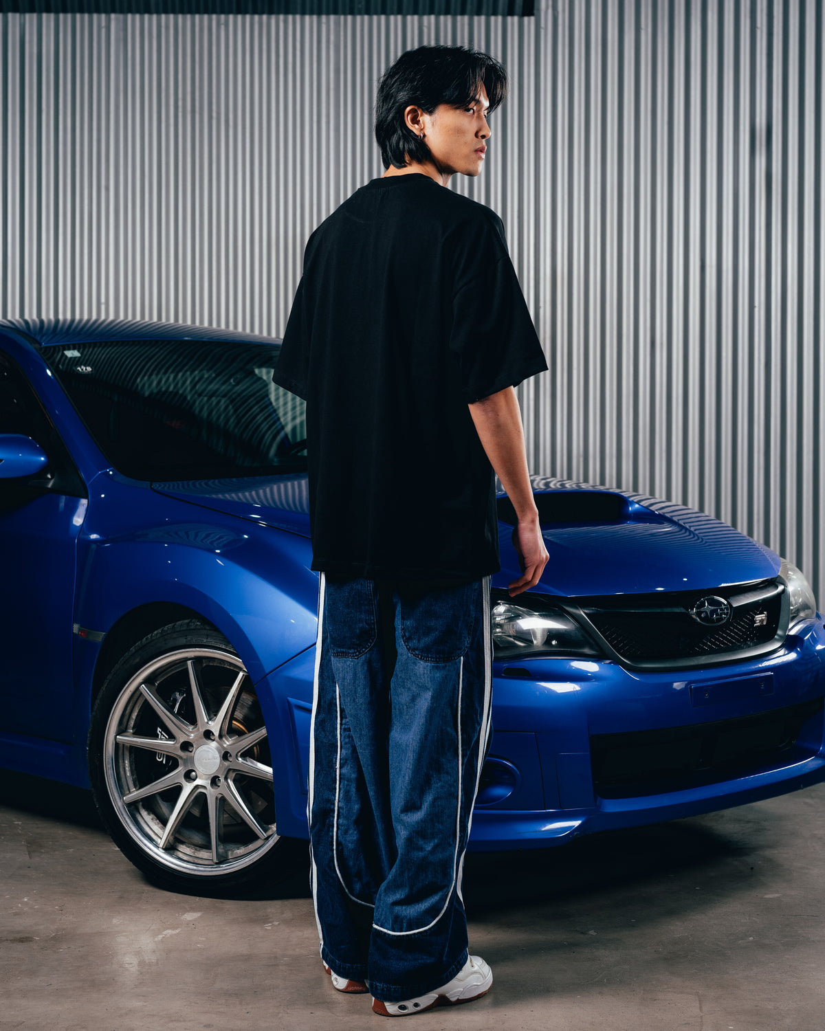 REMERA OVERSIZED [ SUBARU ] LOGO BLACK