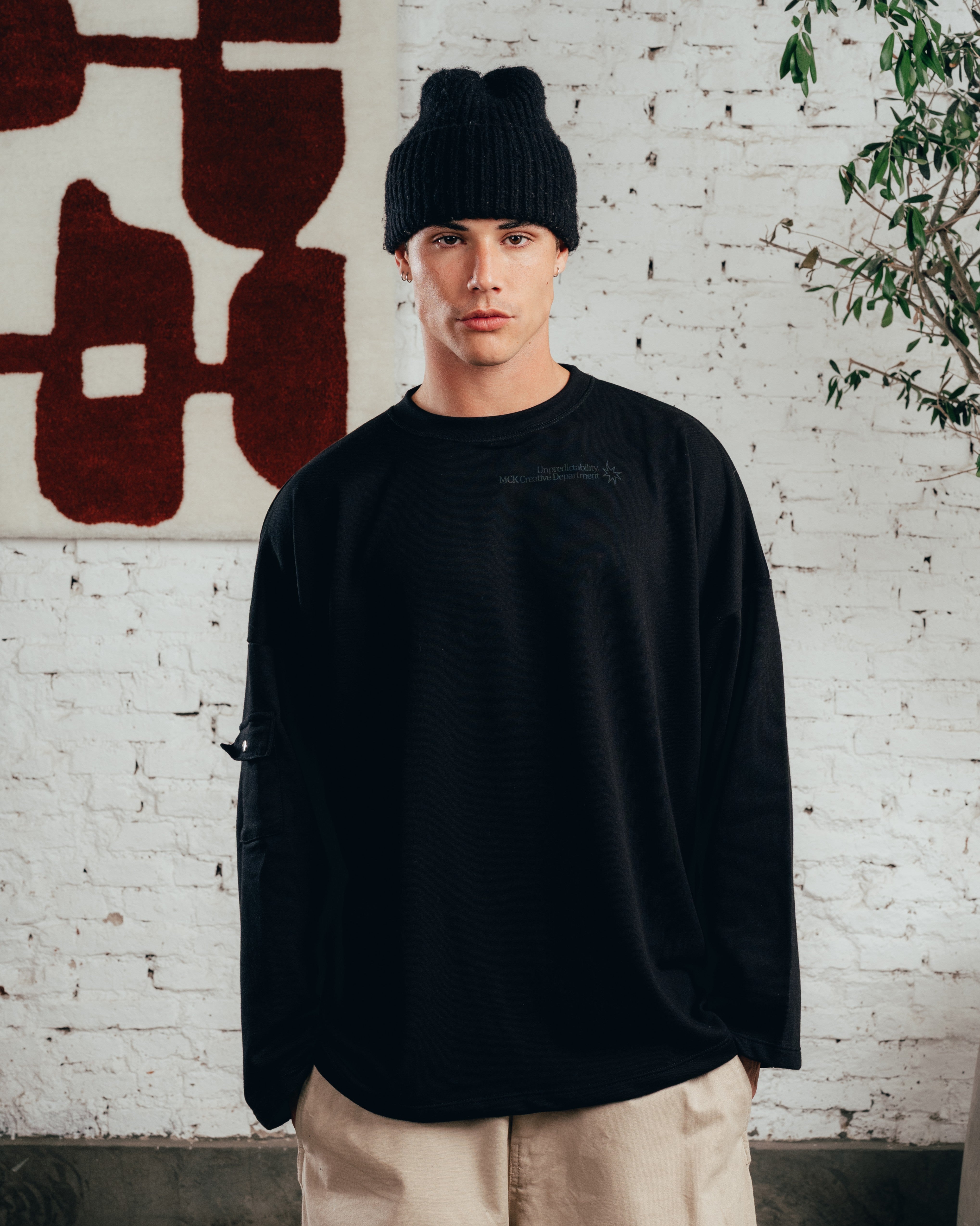 REMERA MANGA LARGA [ COMFORT ] STAR BLACK