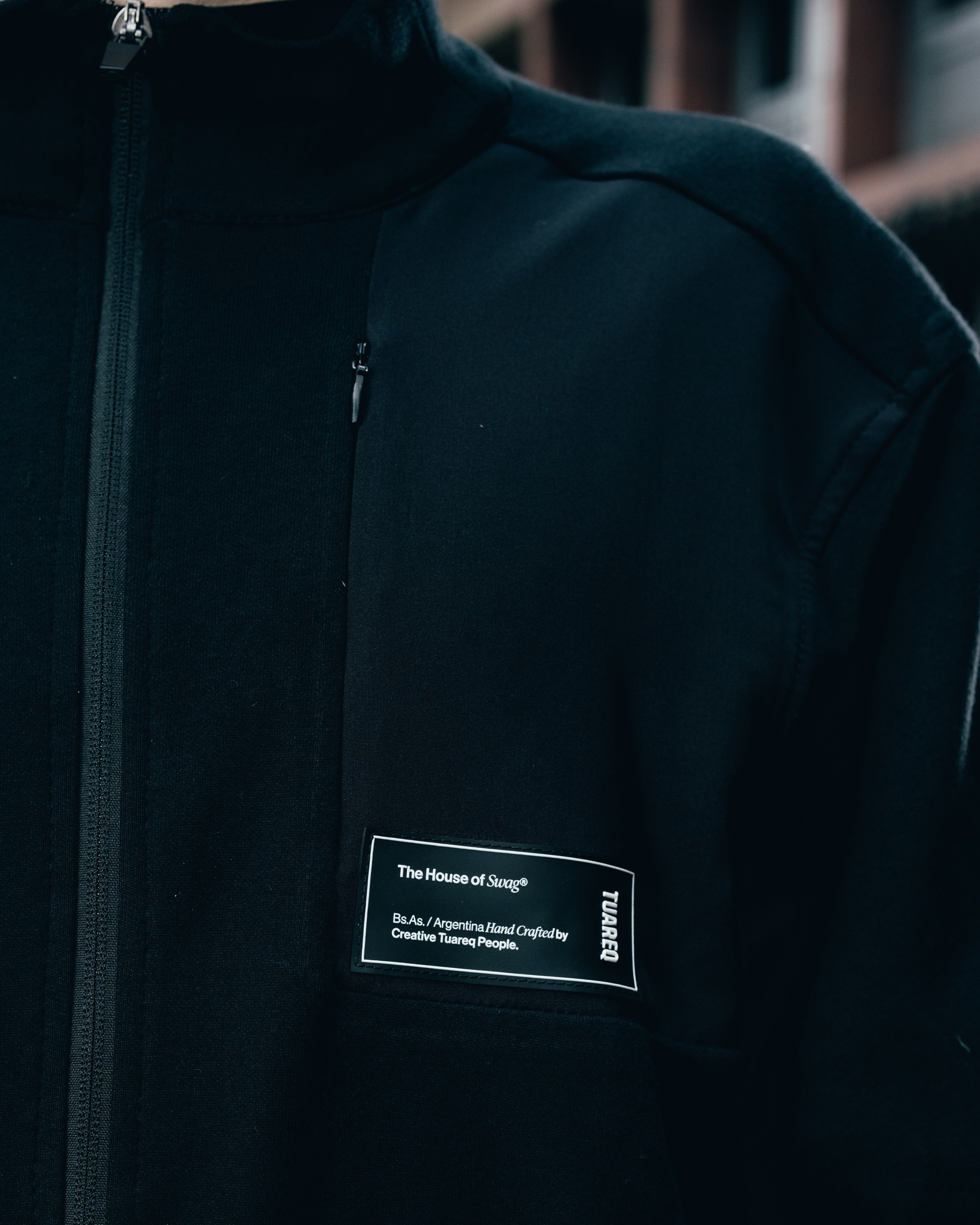 CAMPERA DEPORTIVA [ PRIMARI ] BLACK