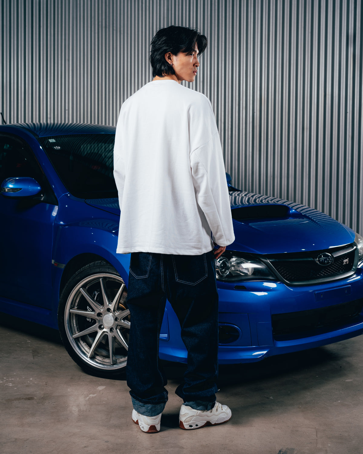 CREWNECK RUSTICO [ SUBARU ] IMPREZA WHITE
