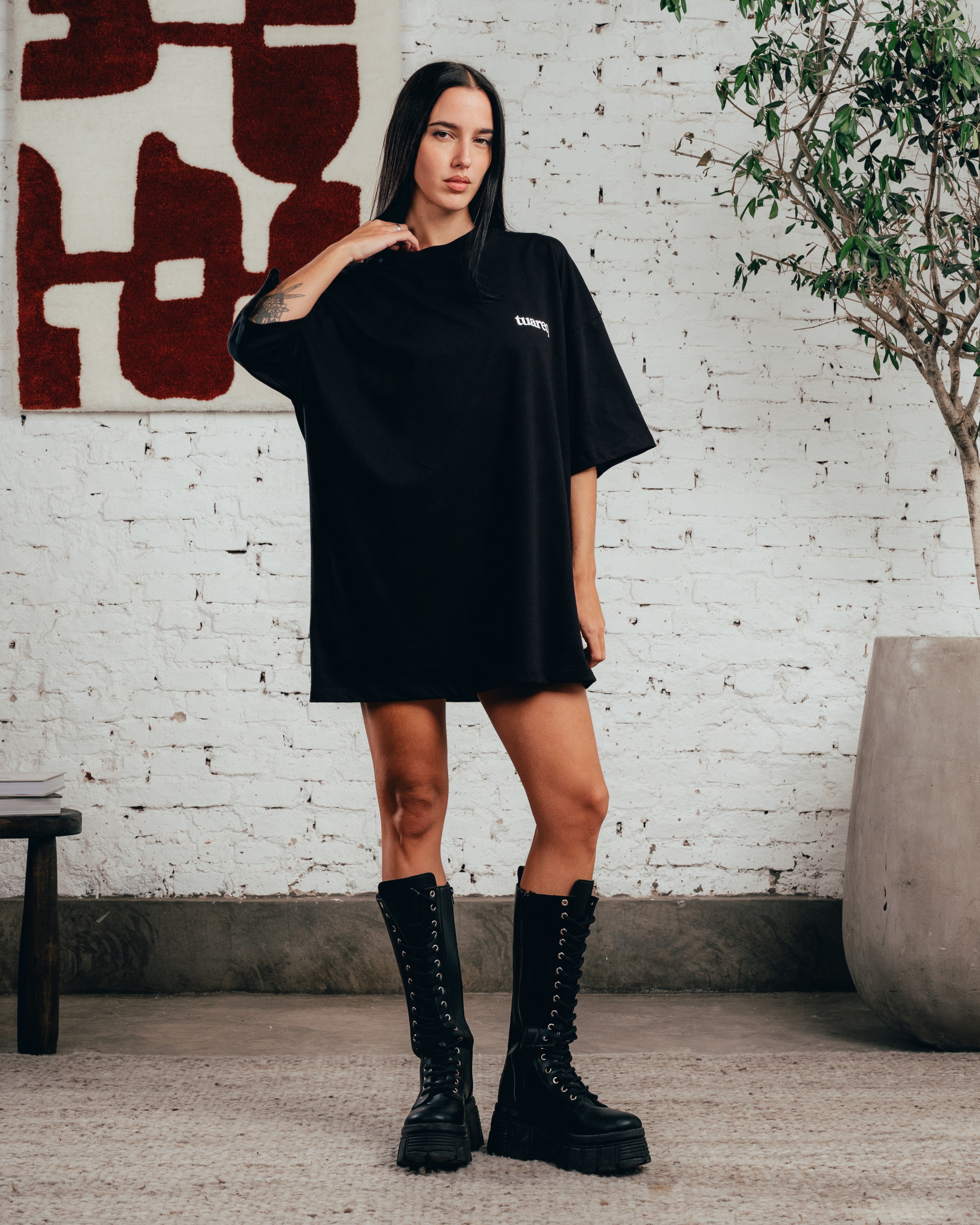 REMERA OVERSIZED [ COMFORT ] GALGO BLACK