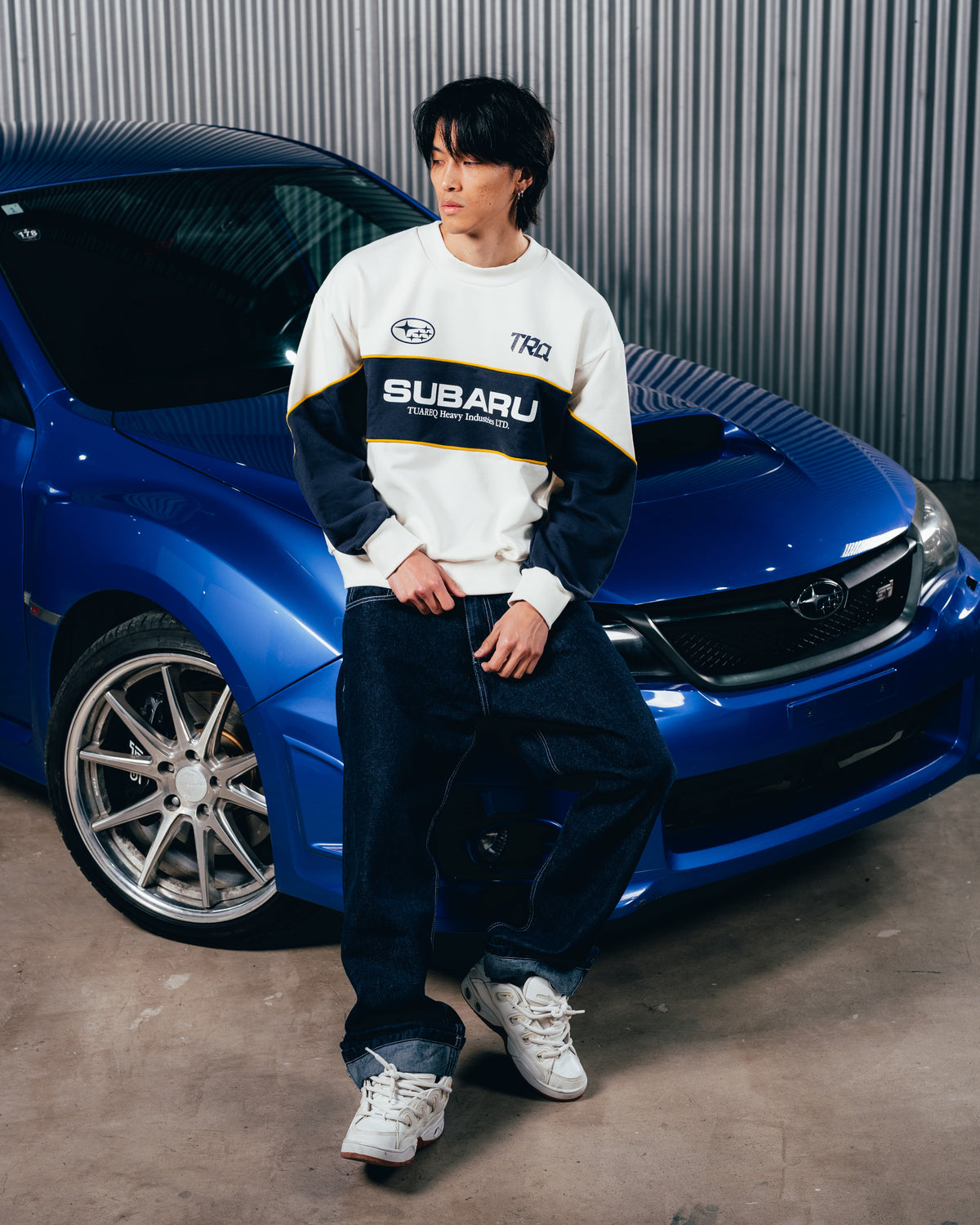 CREWNECK RUSTICO [ SUBARU ] STRIPE CRUDO