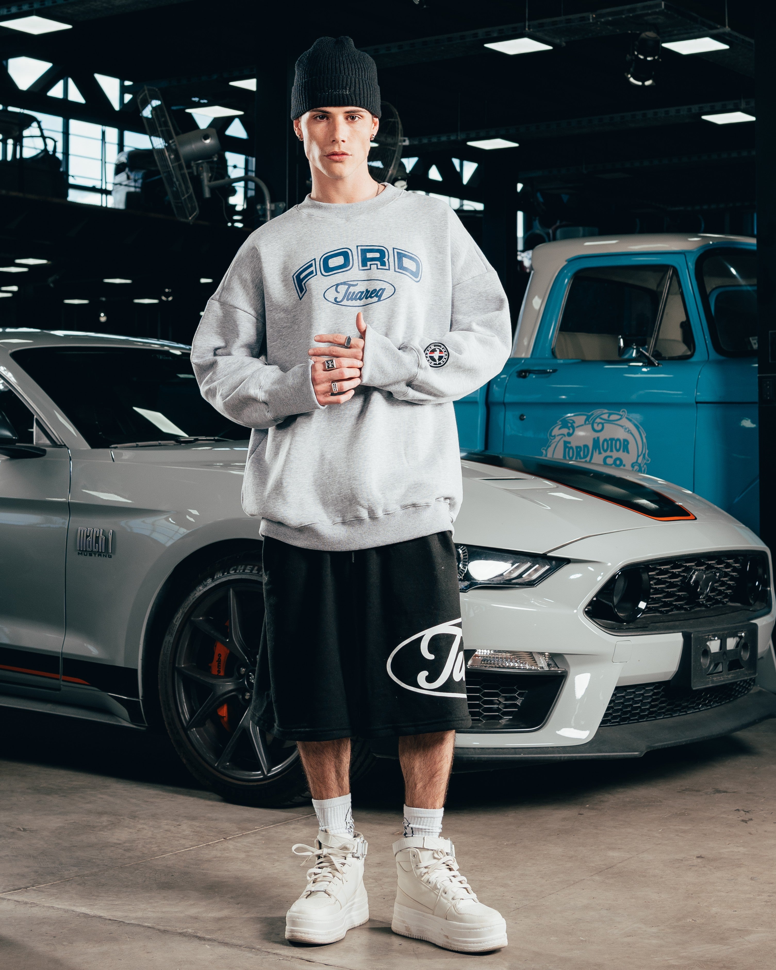 CREWNECK [ FORD ] UNIVERSITY GREY