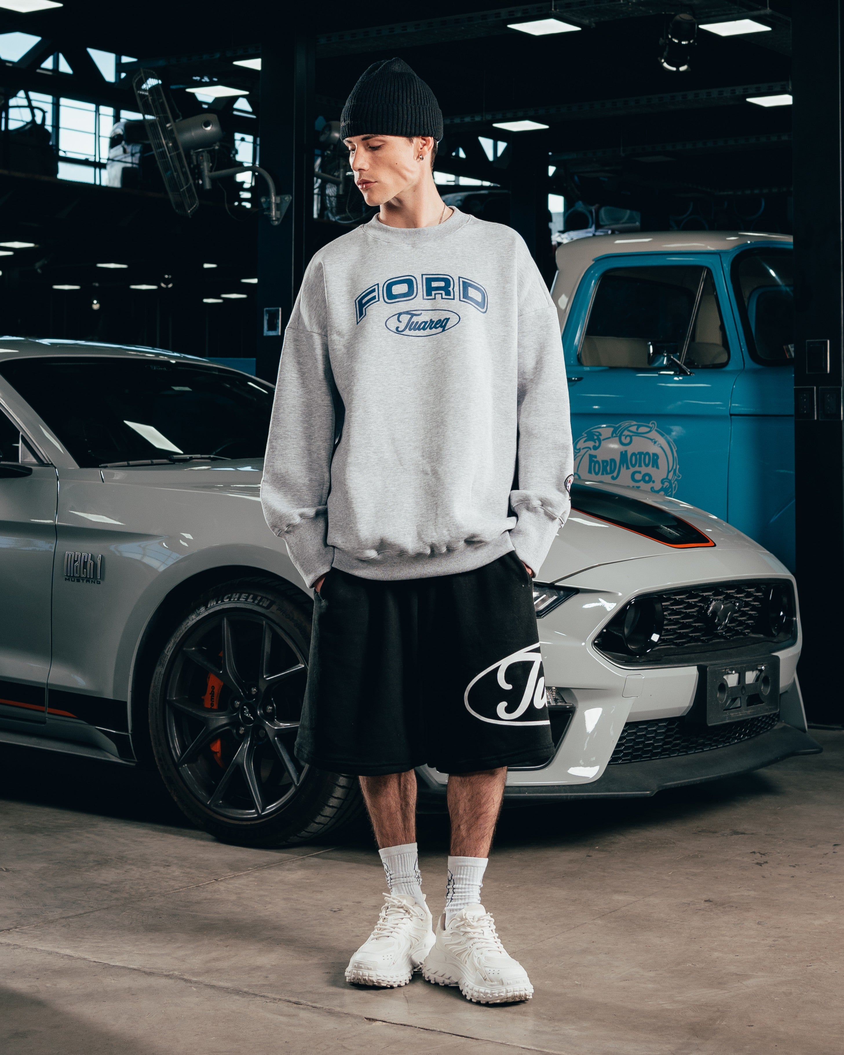 CREWNECK [ FORD ] UNIVERSITY GREY