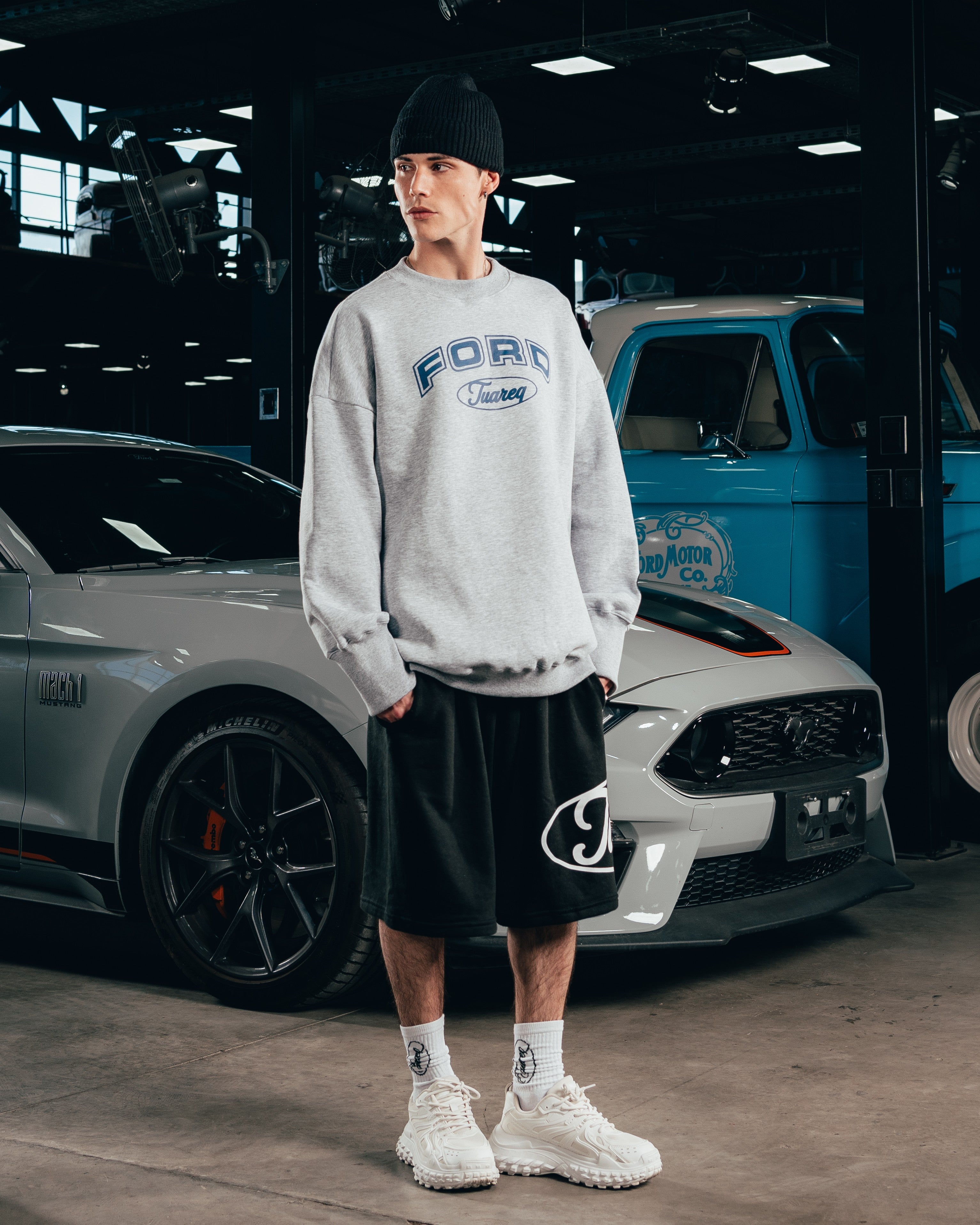 CREWNECK [ FORD ] UNIVERSITY GREY
