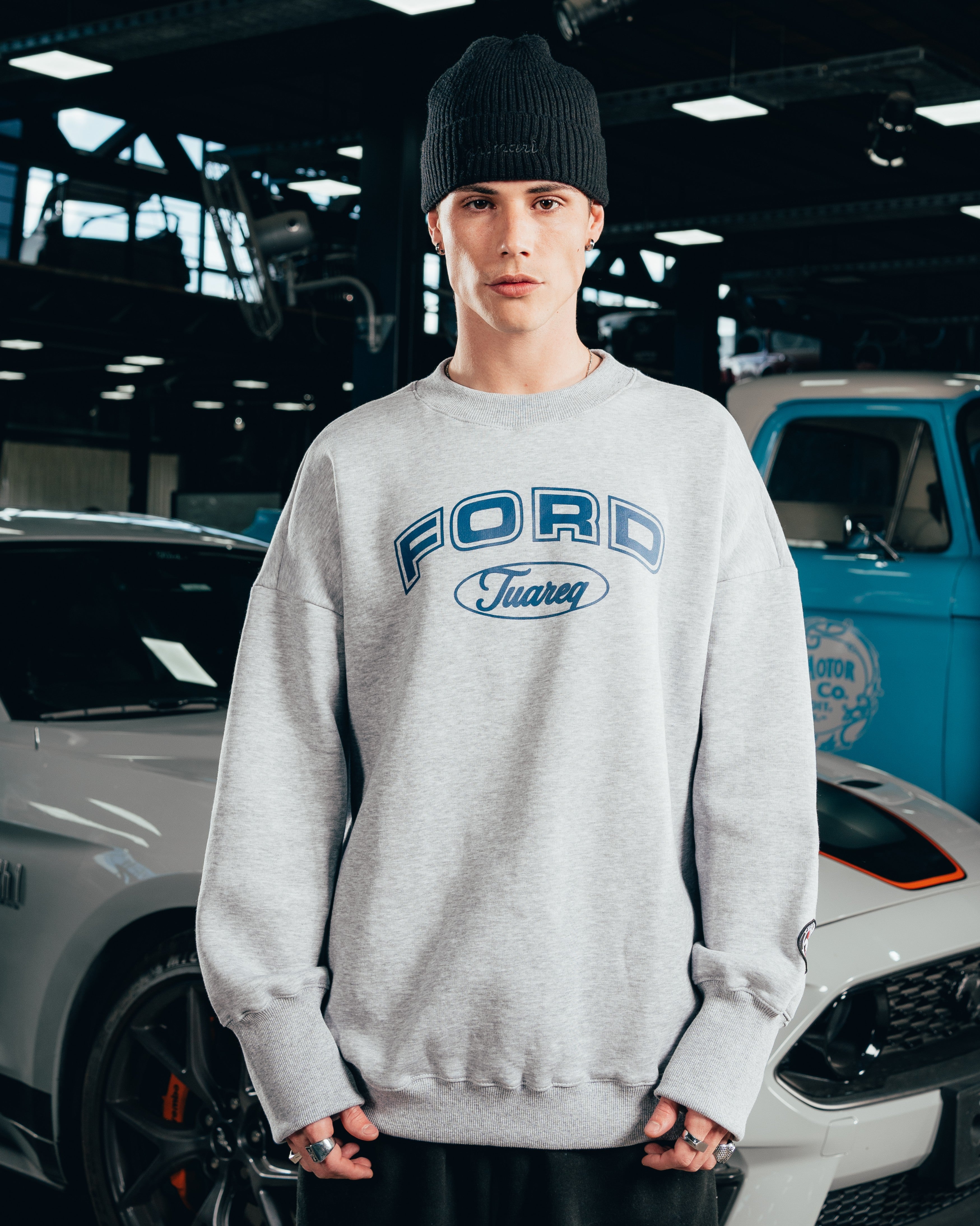 CREWNECK [ FORD ] UNIVERSITY GREY