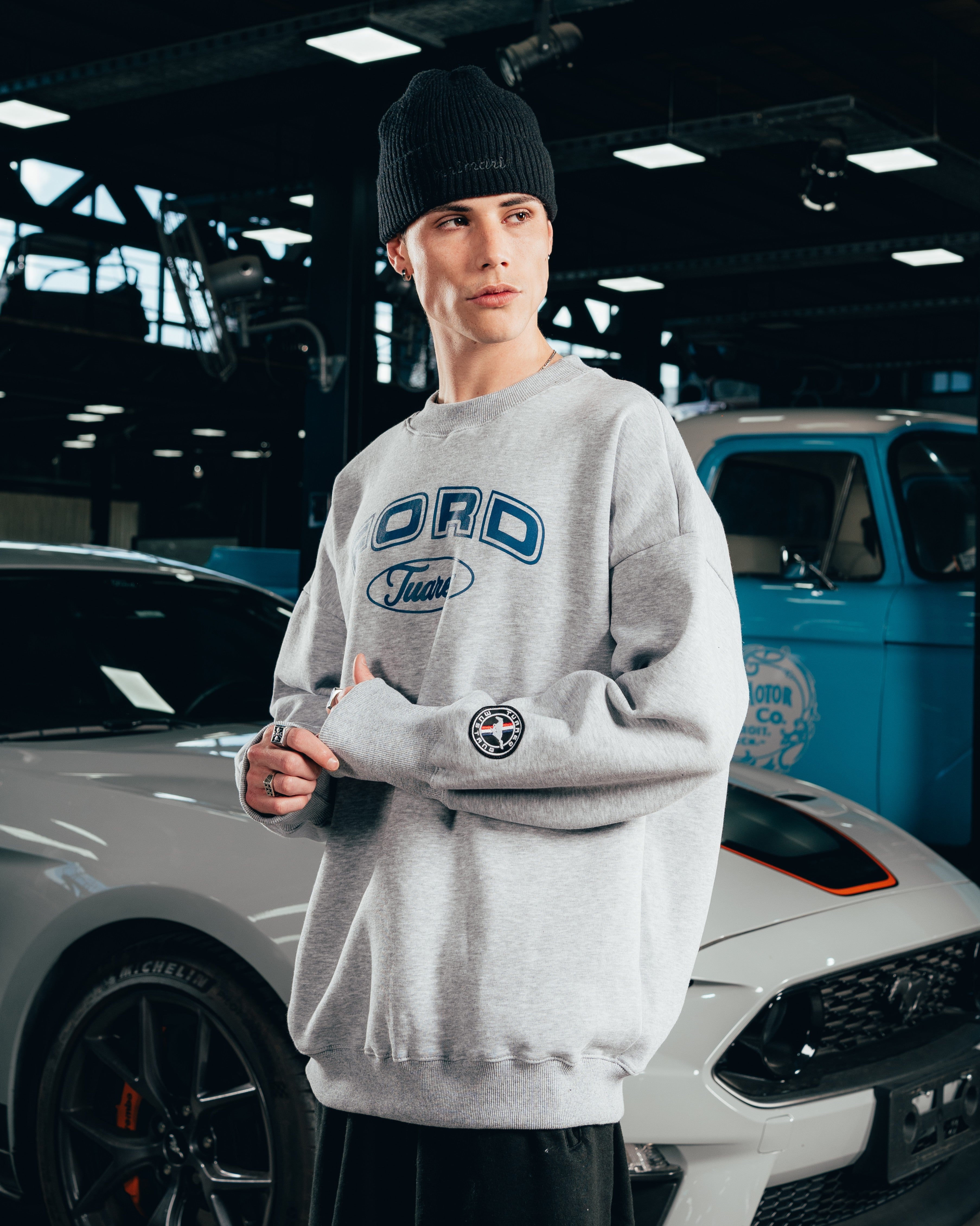 CREWNECK [ FORD ] UNIVERSITY GREY