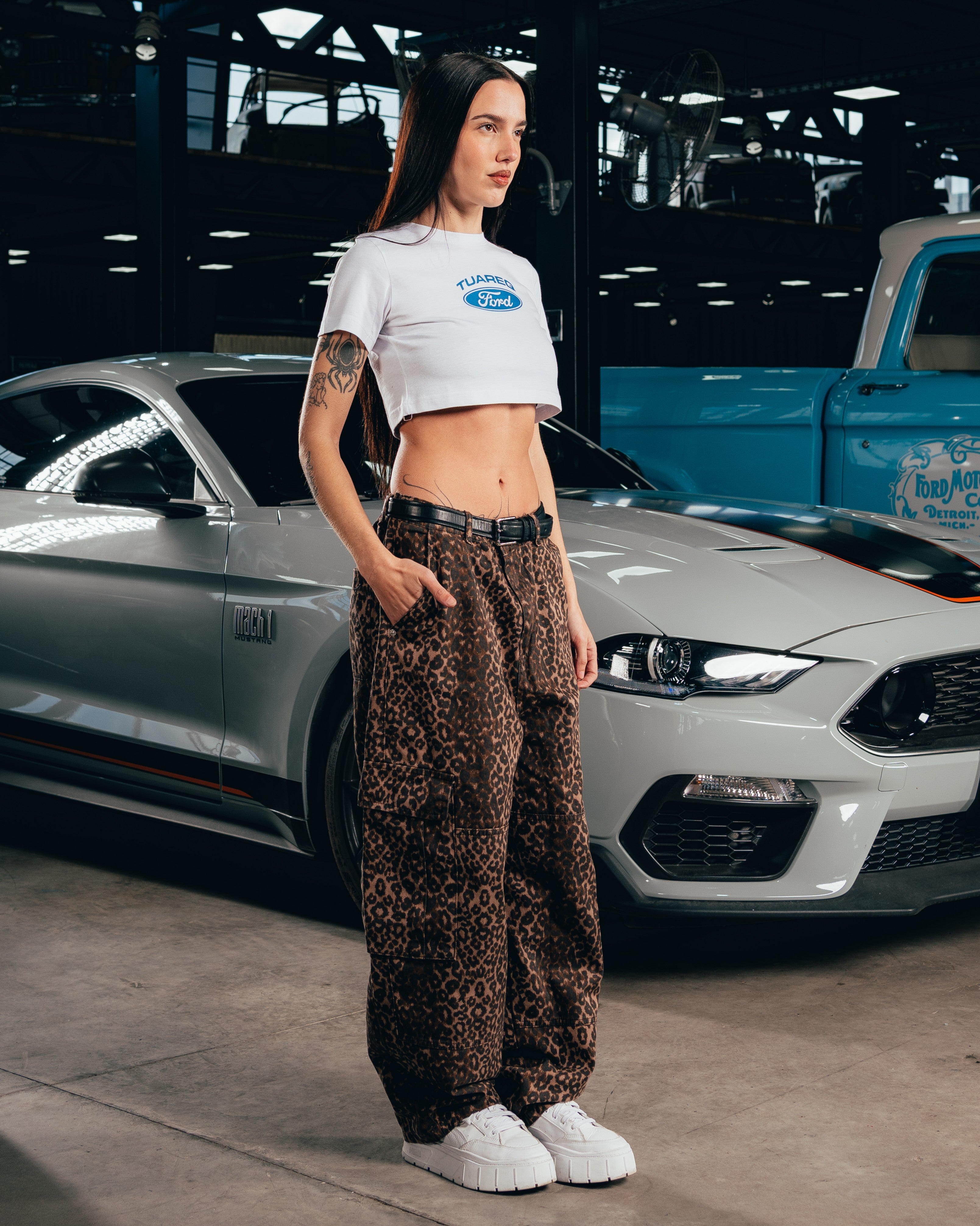 CROP TOP [ FORD ] LOGO WHITE