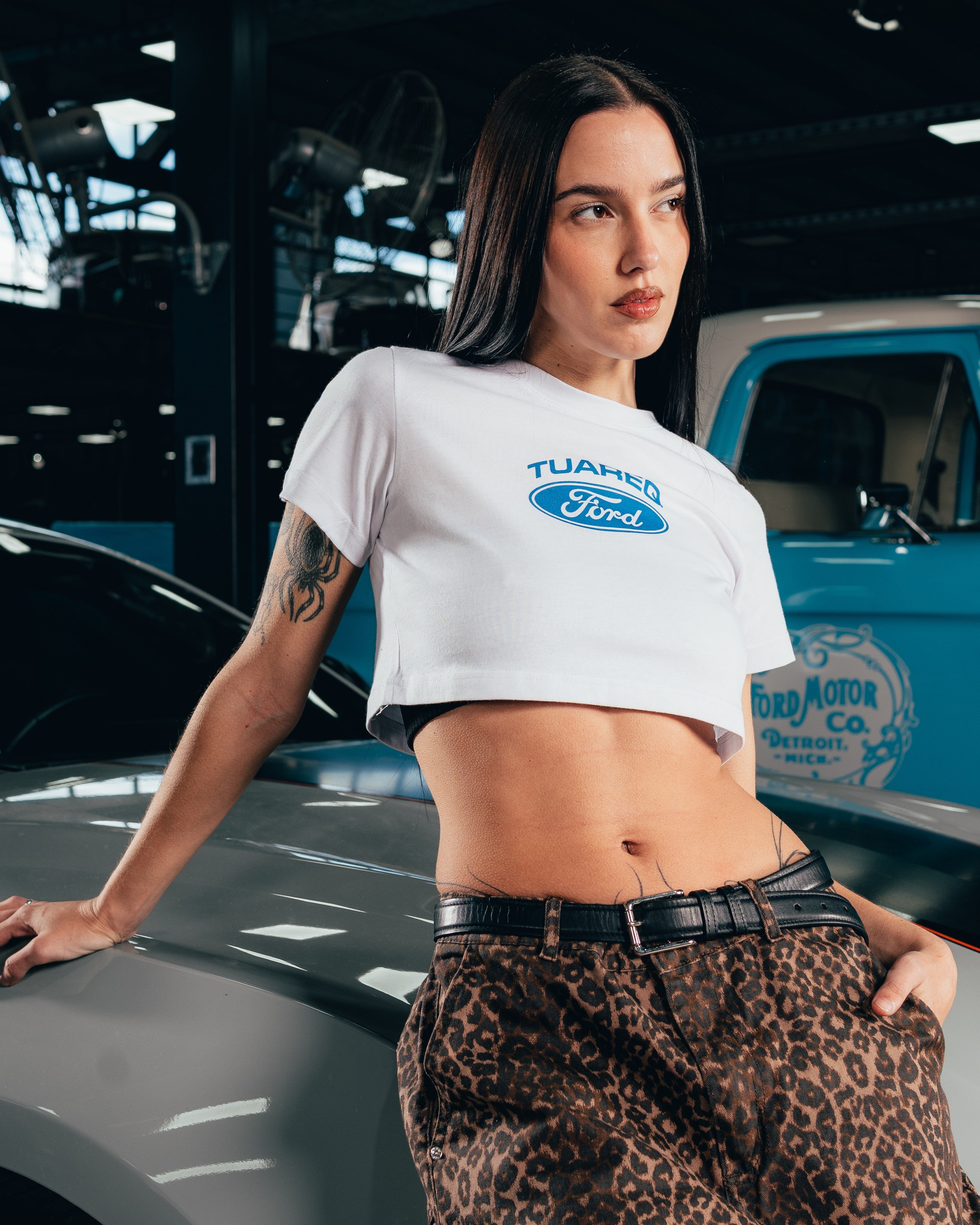CROP TOP [ FORD ] LOGO WHITE