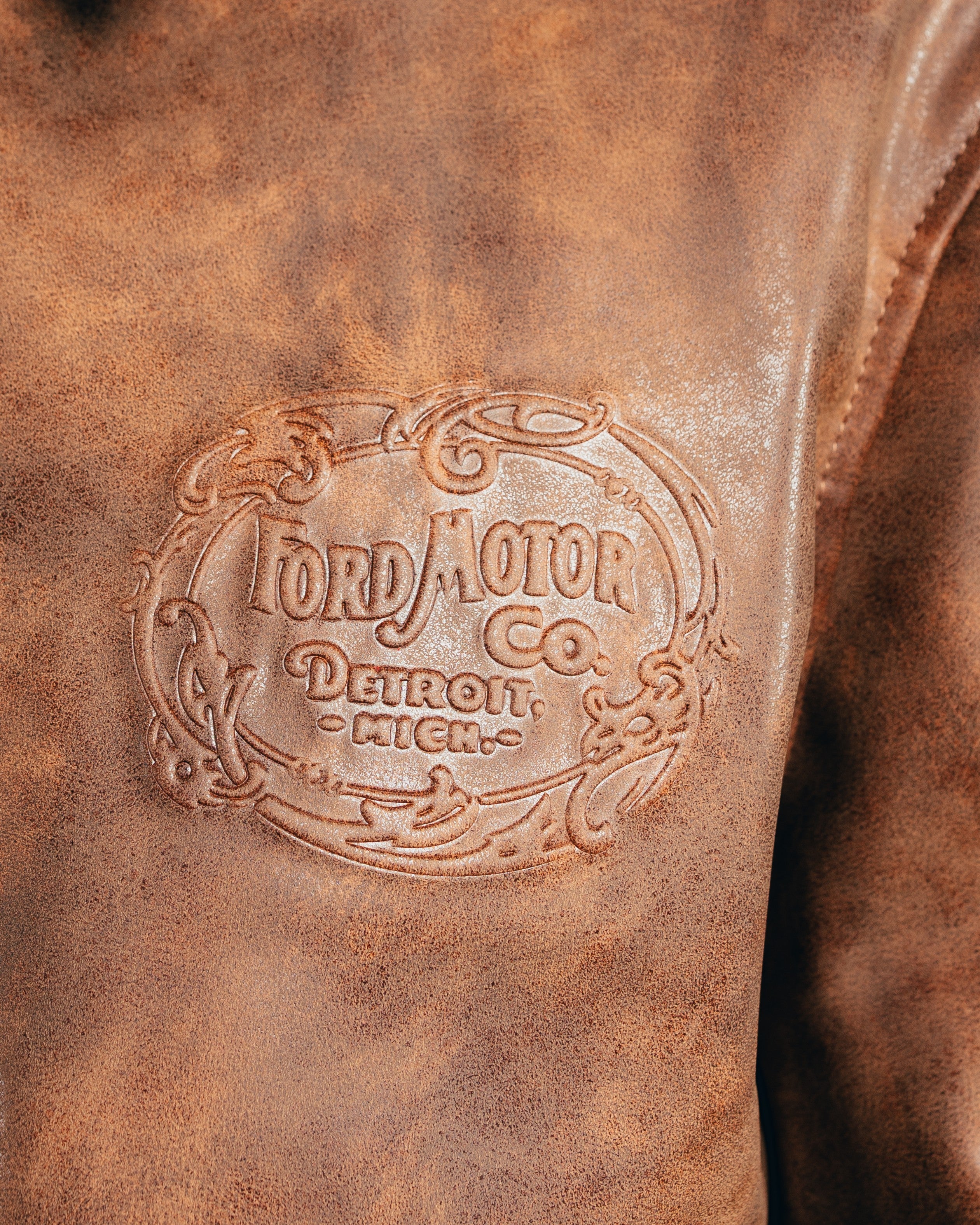 CAMPERA ECO-CUERO [ FORD ] RETRO