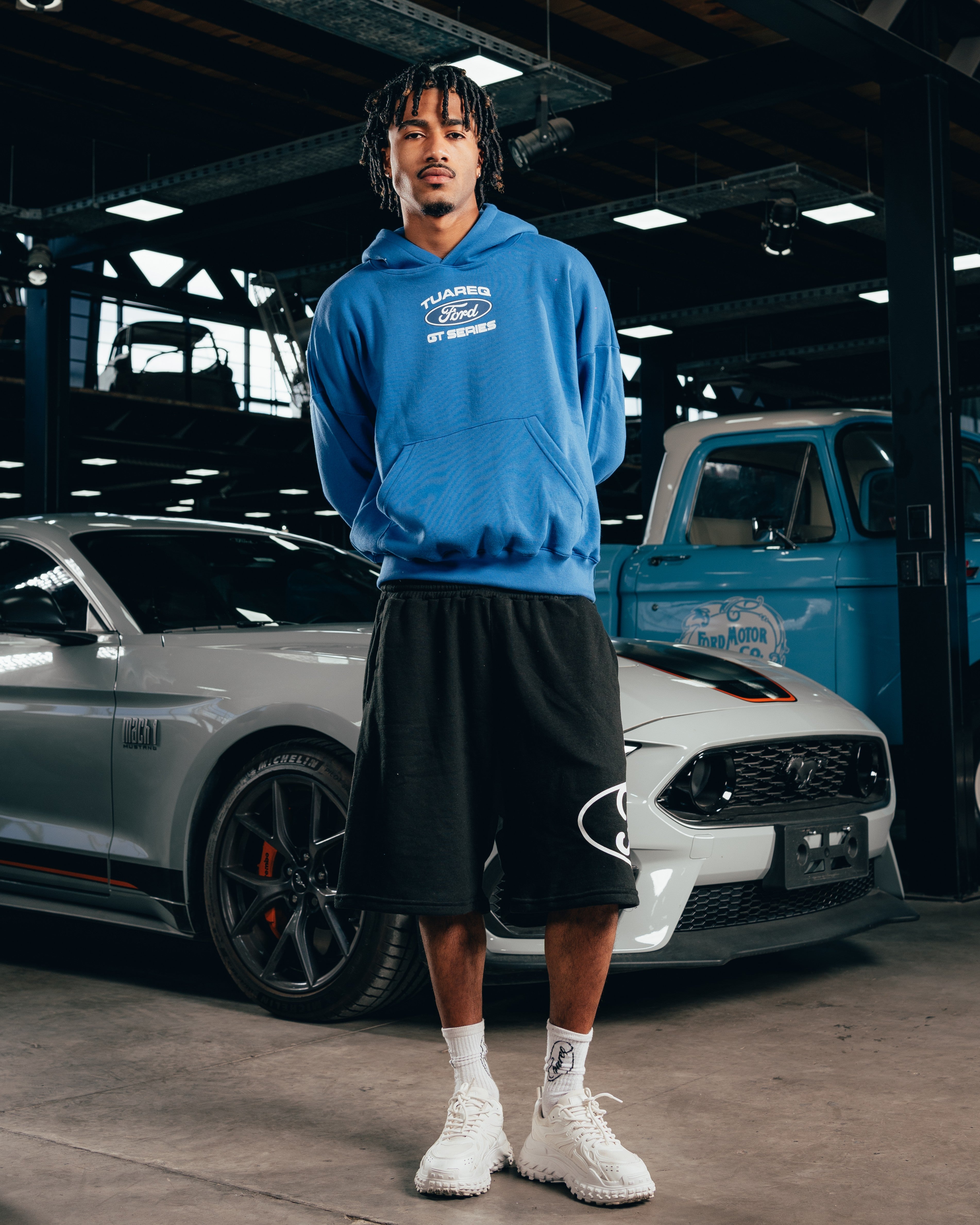 SHORT OVERSIZED [ FORD ] OVALO BLACK