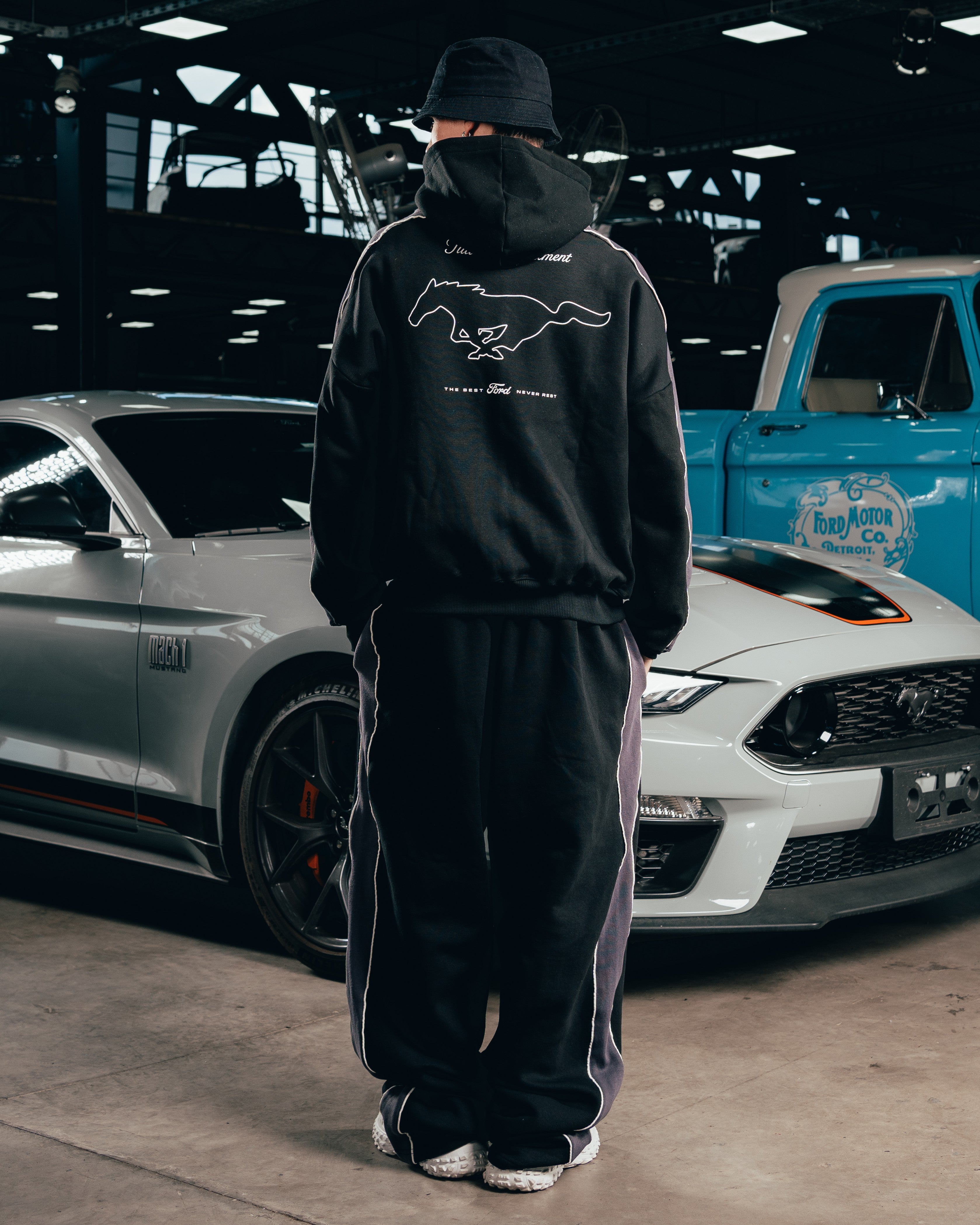 CONJUNTO DE INVIERNO [ FORD ] BICOLOR BLACK