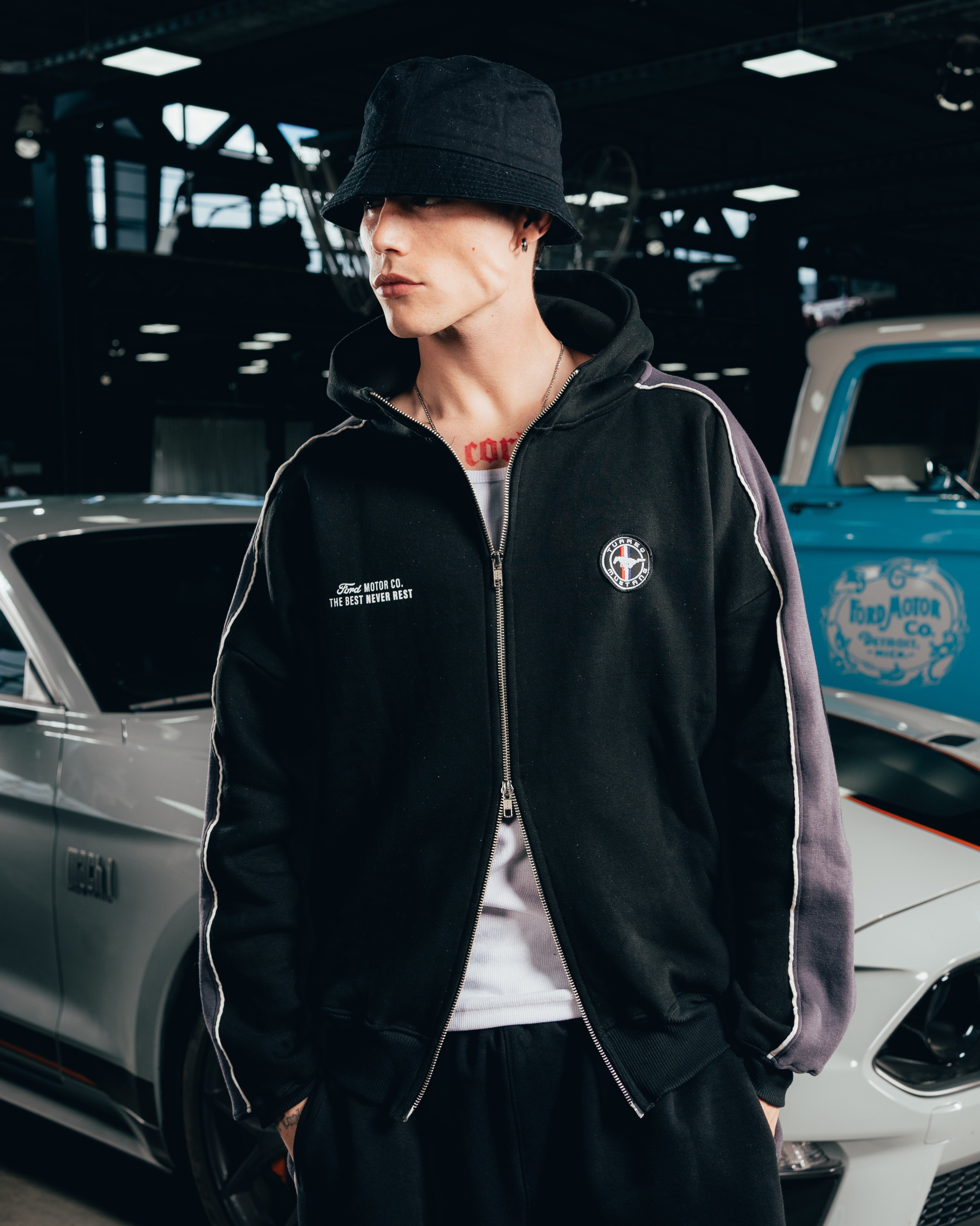CONJUNTO DE INVIERNO [ FORD ] BICOLOR BLACK