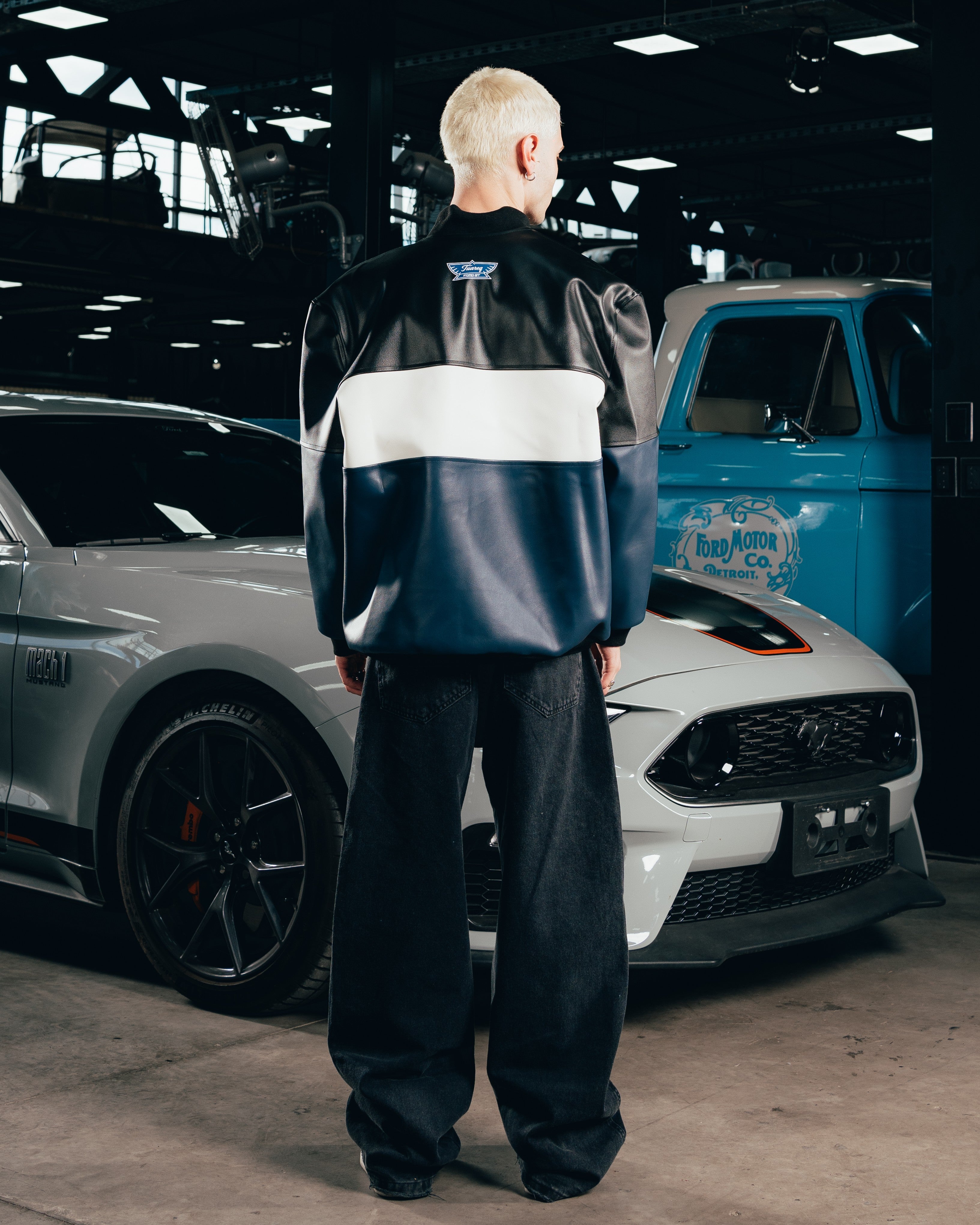 CAMPERA ECO-CUERO [ FORD ] CLASSIC COLORS