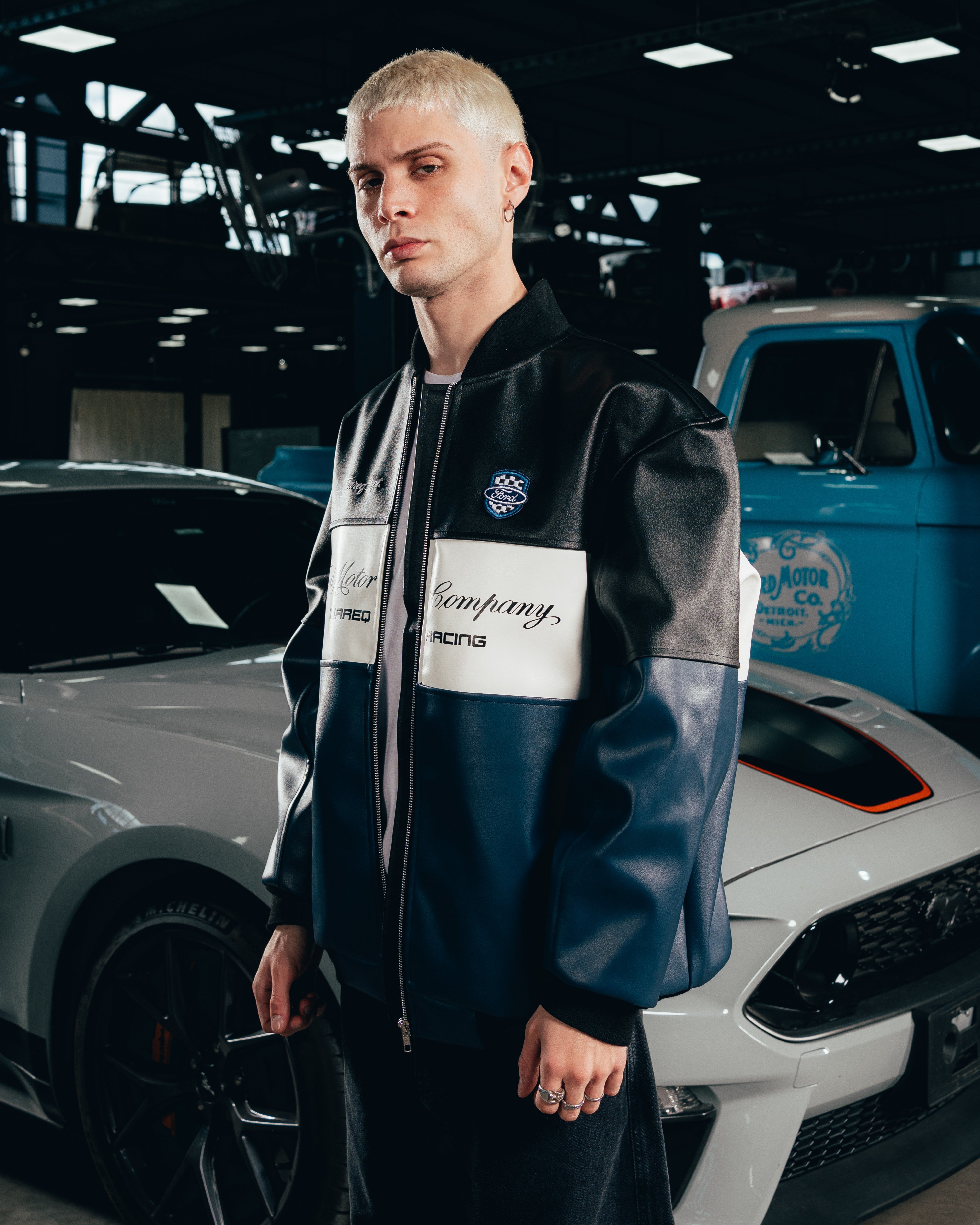 CAMPERA ECO-CUERO [ FORD ] CLASSIC COLORS