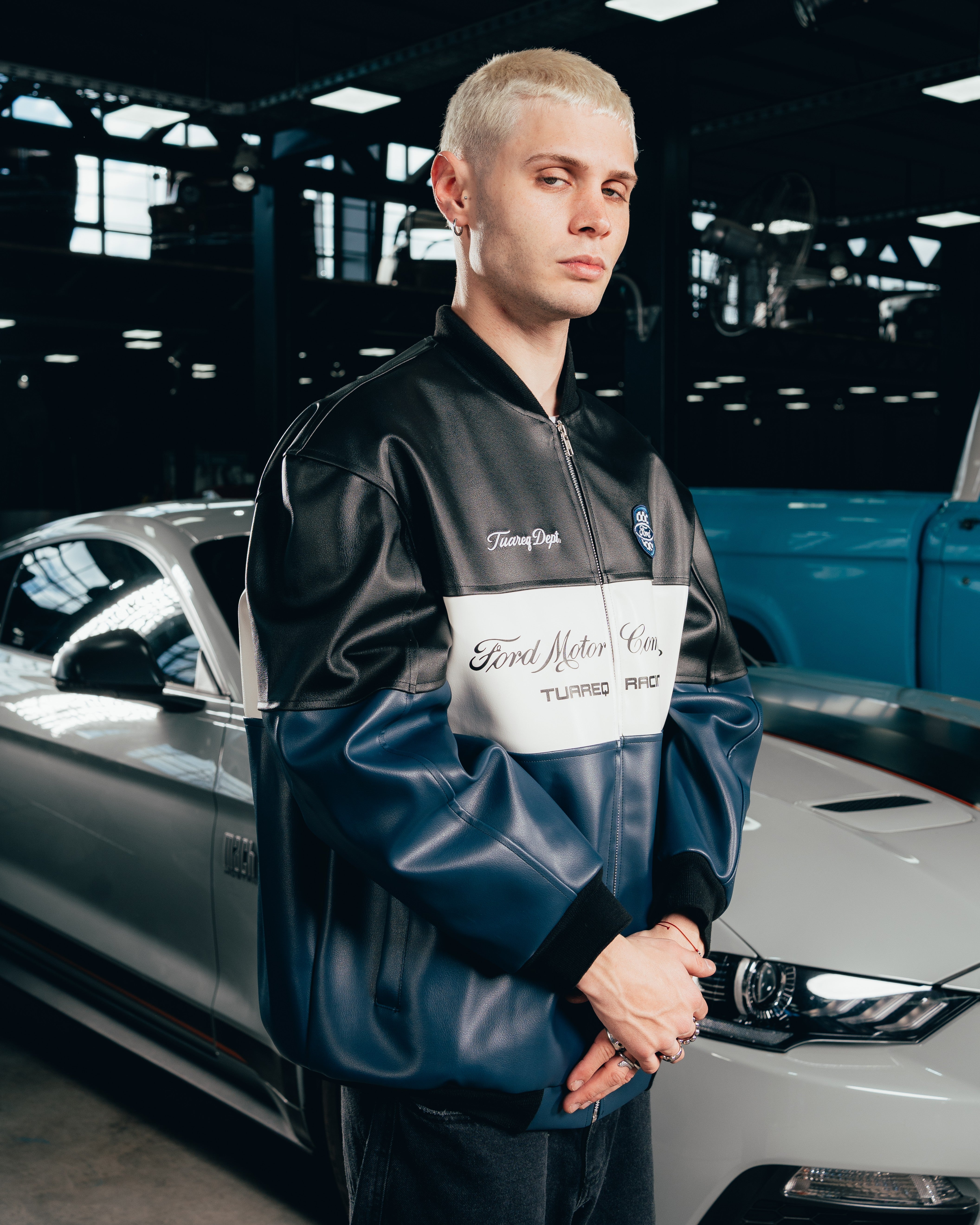 CAMPERA ECO-CUERO [ FORD ] CLASSIC COLORS