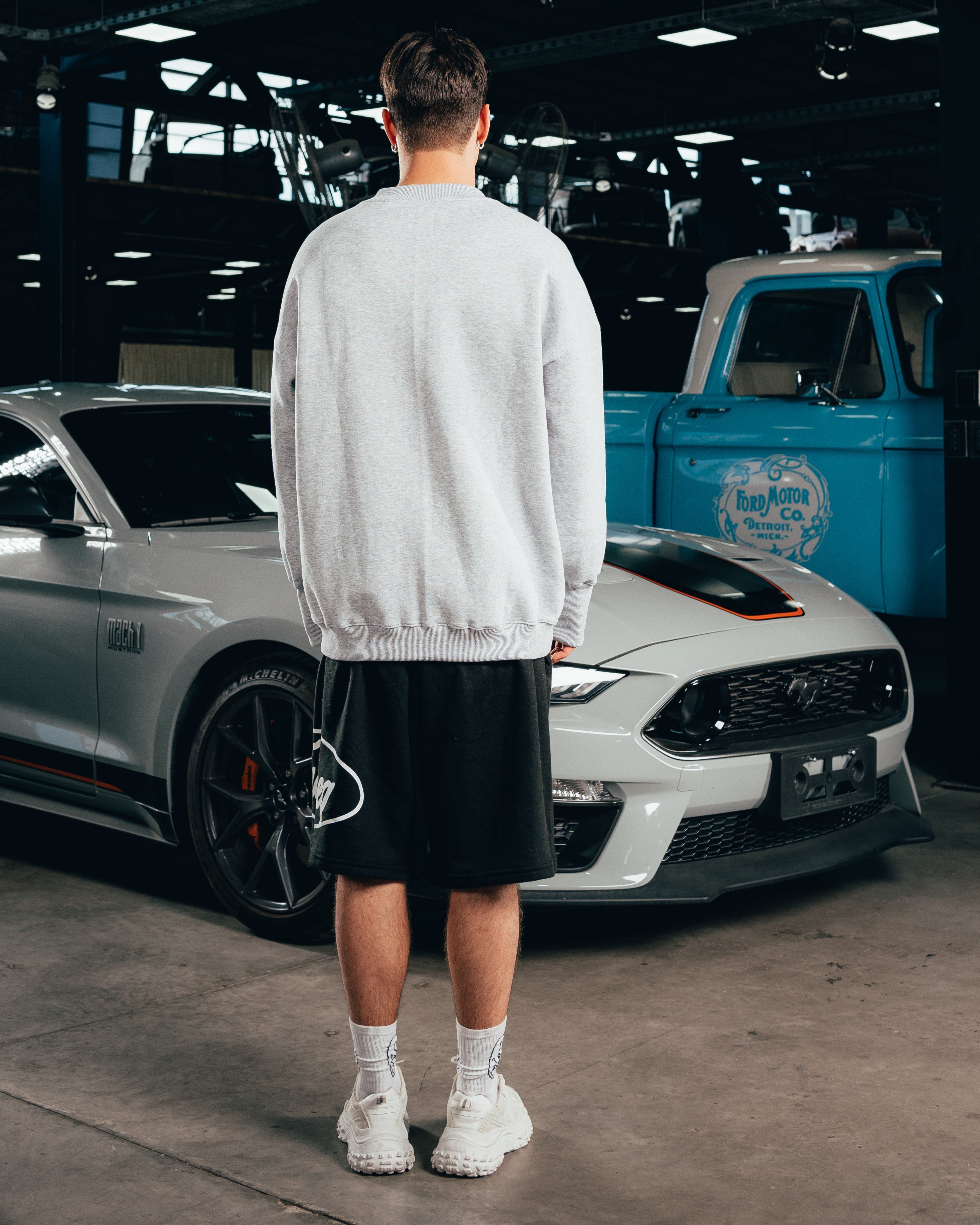 CREWNECK [ FORD ] UNIVERSITY GREY