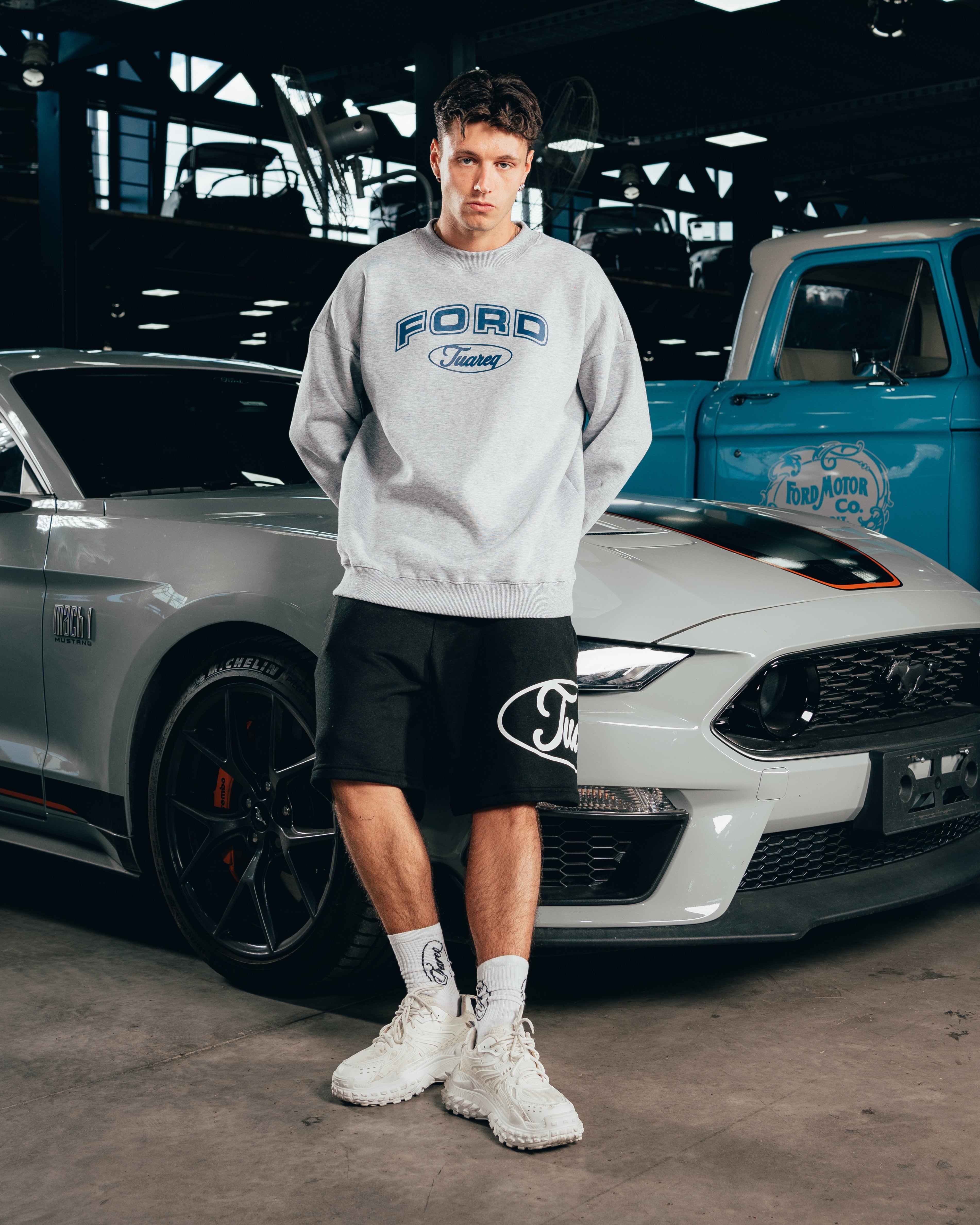CREWNECK [ FORD ] UNIVERSITY GREY