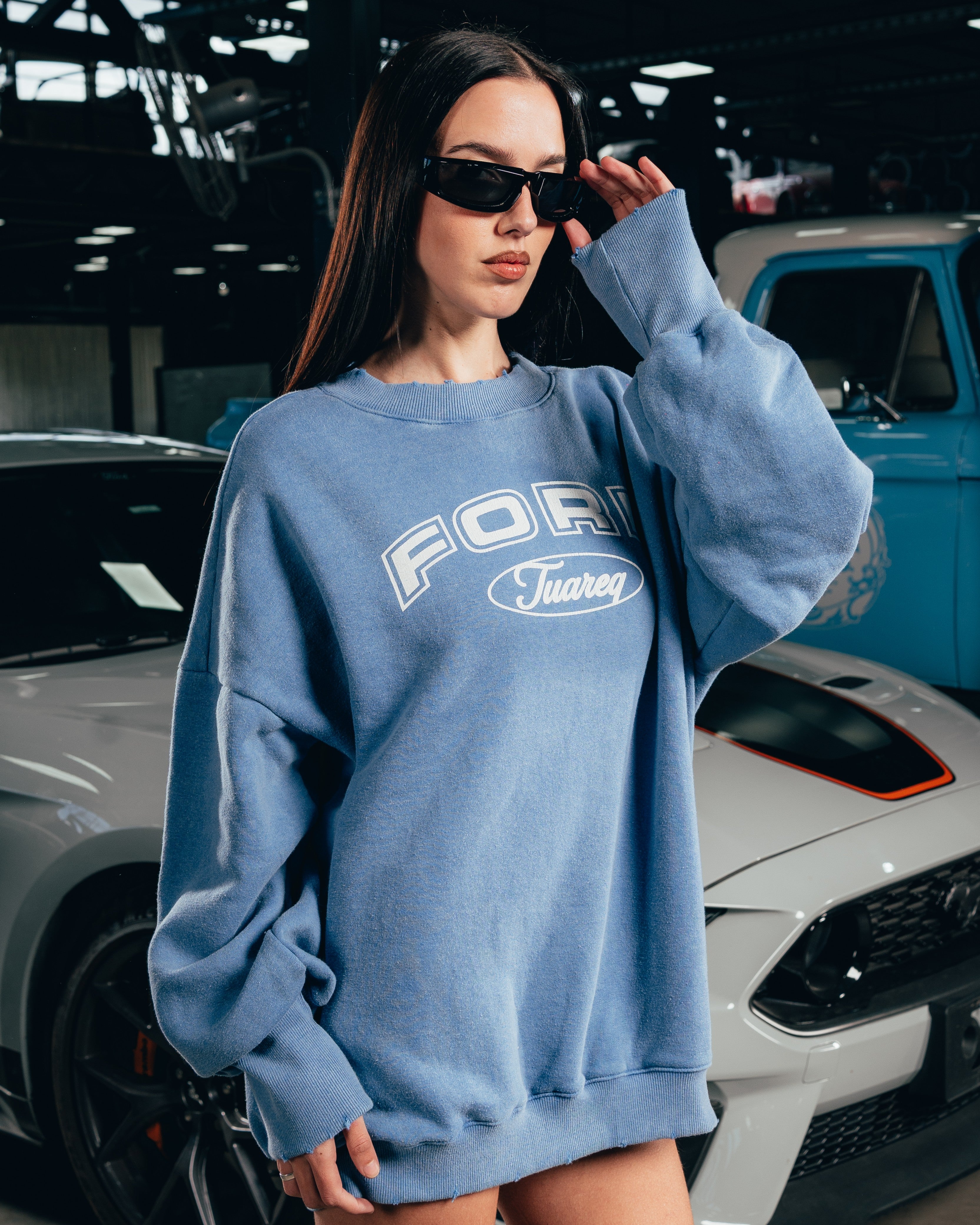 CREWNECK [ FORD ] UNIVERSITY ACID WASHED