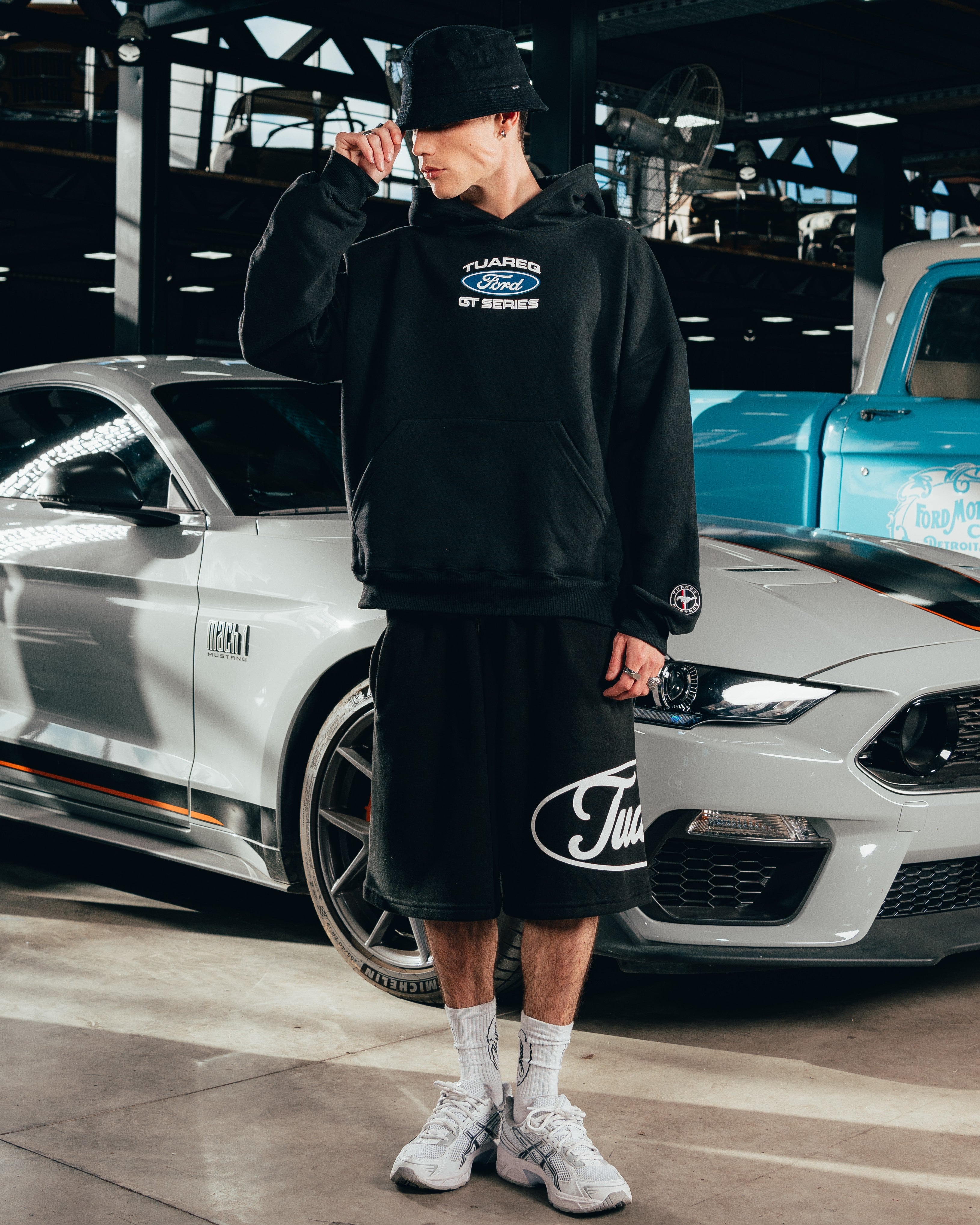 HOODIE EXTRAHEAVY [ FORD ] LOGO BLACK