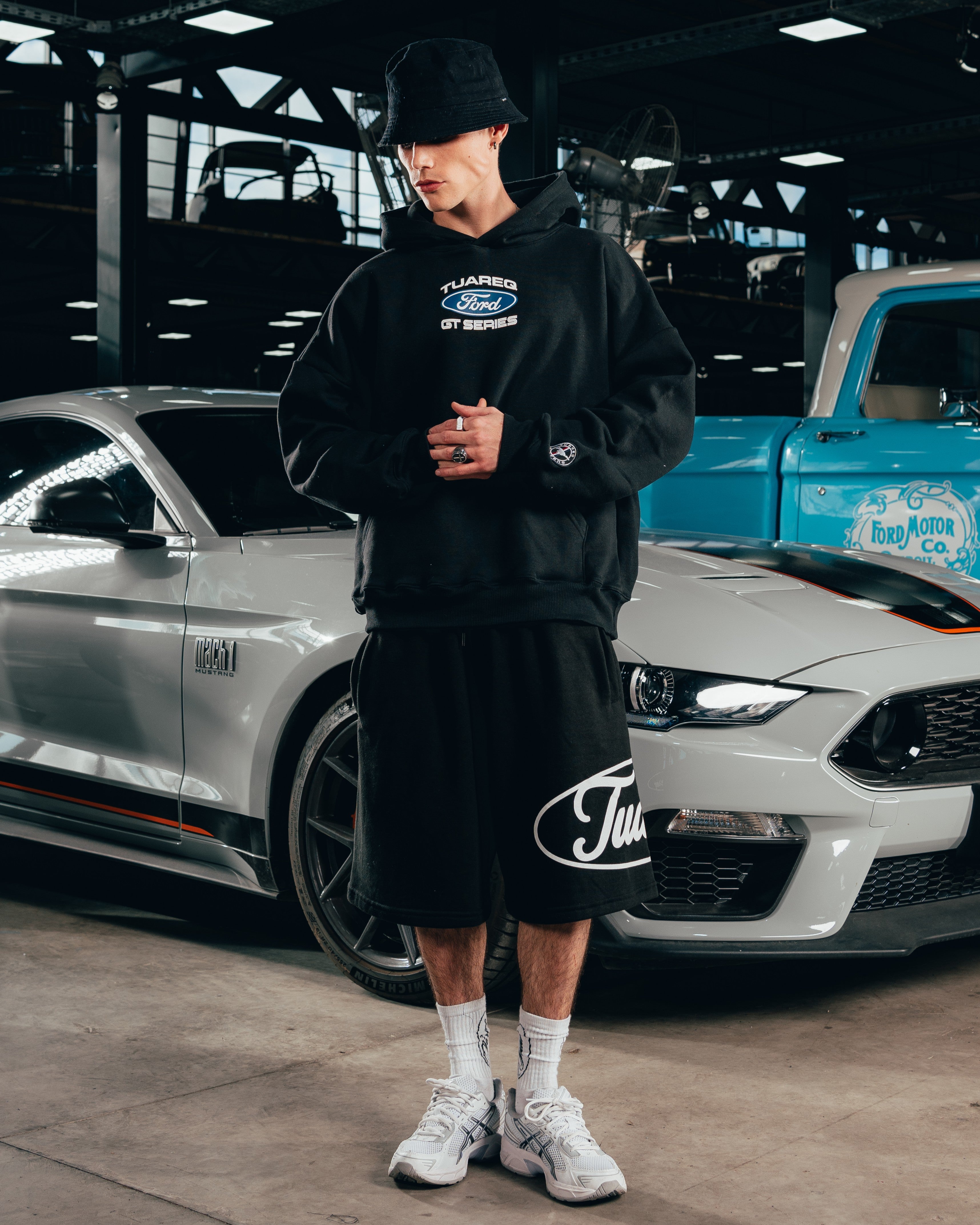HOODIE EXTRAHEAVY [ FORD ] LOGO BLACK