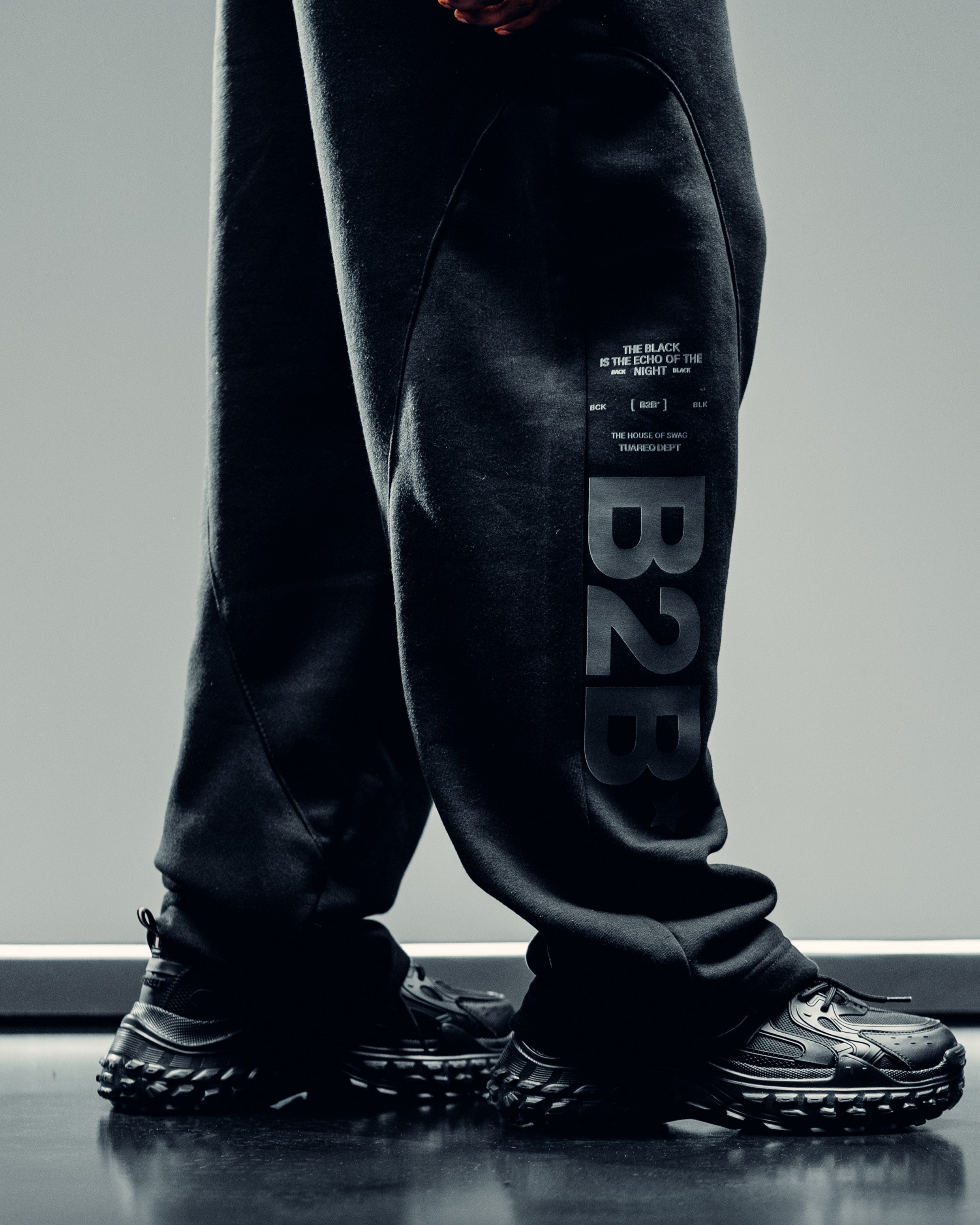 JOGGER PESADO [ B2B ] 2BLE BLACK