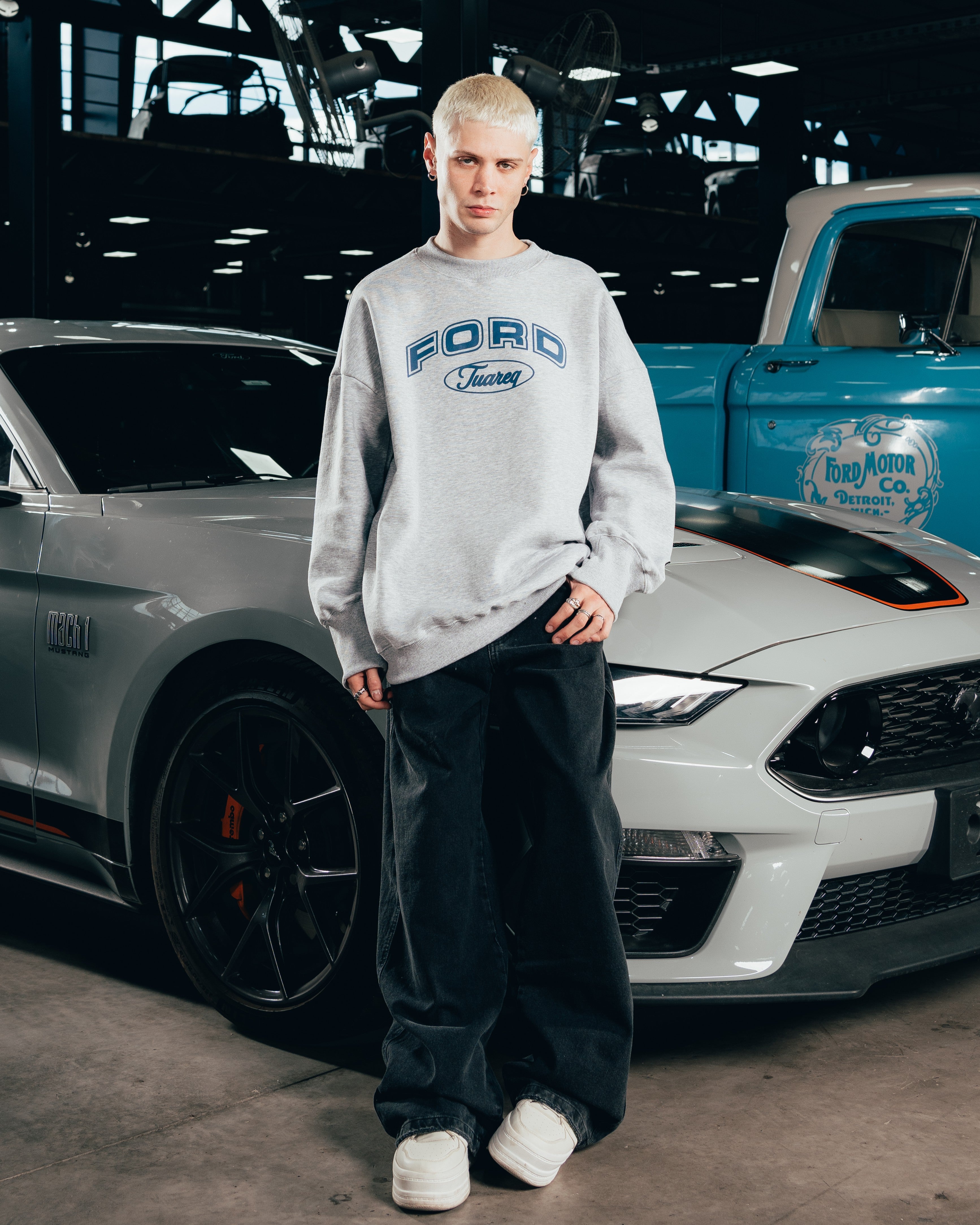 CREWNECK [ FORD ] UNIVERSITY GREY