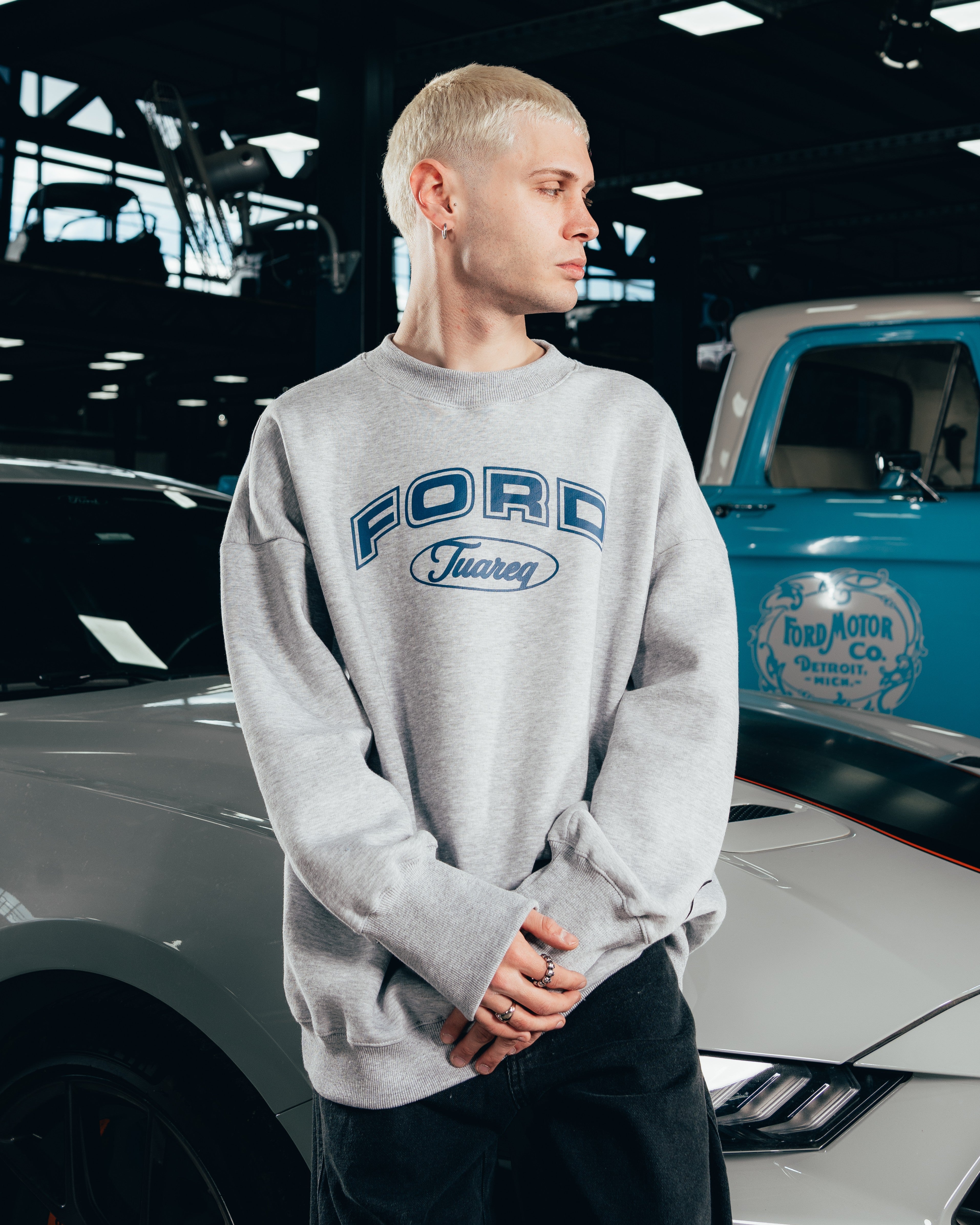 CREWNECK [ FORD ] UNIVERSITY GREY