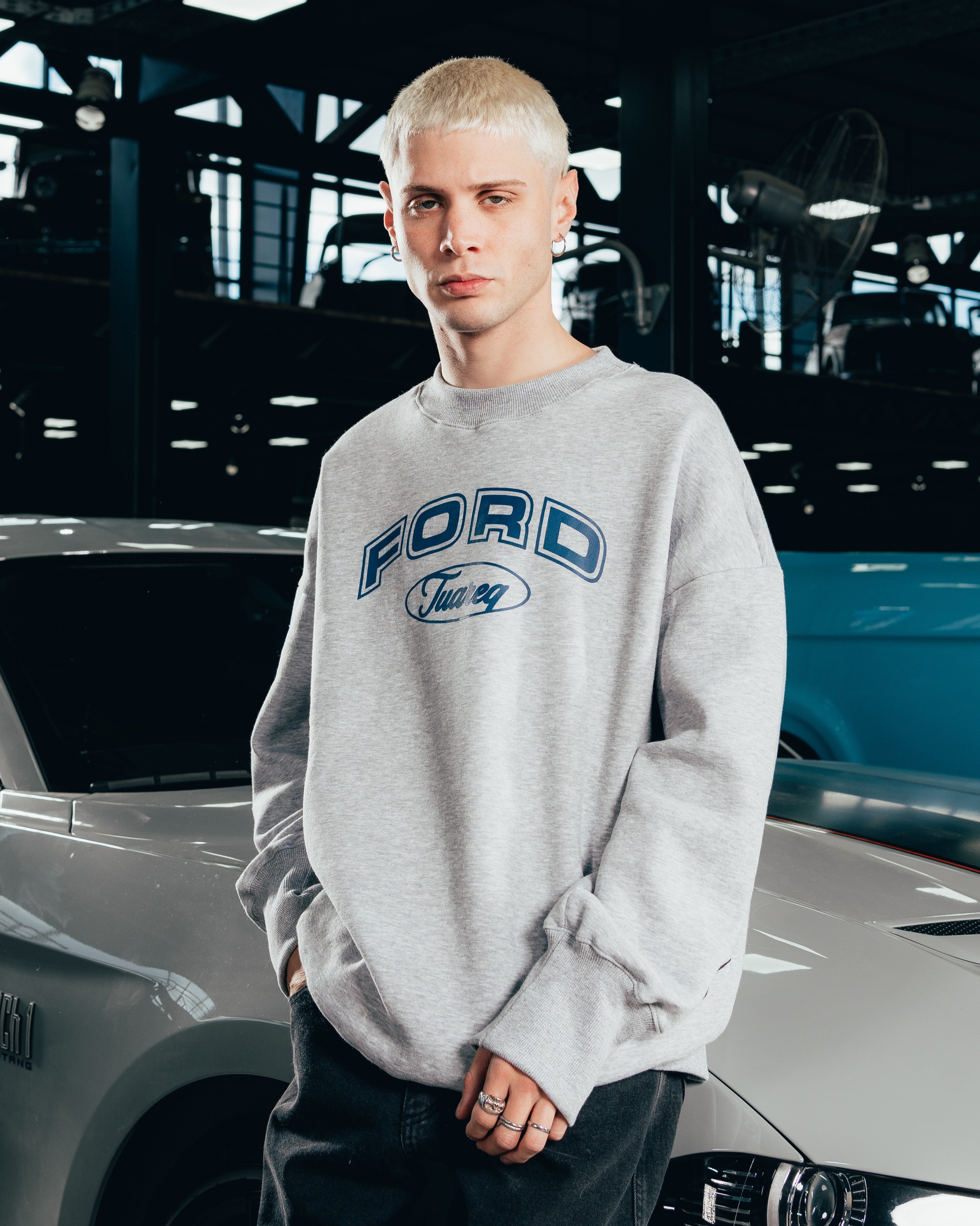 CREWNECK [ FORD ] UNIVERSITY GREY