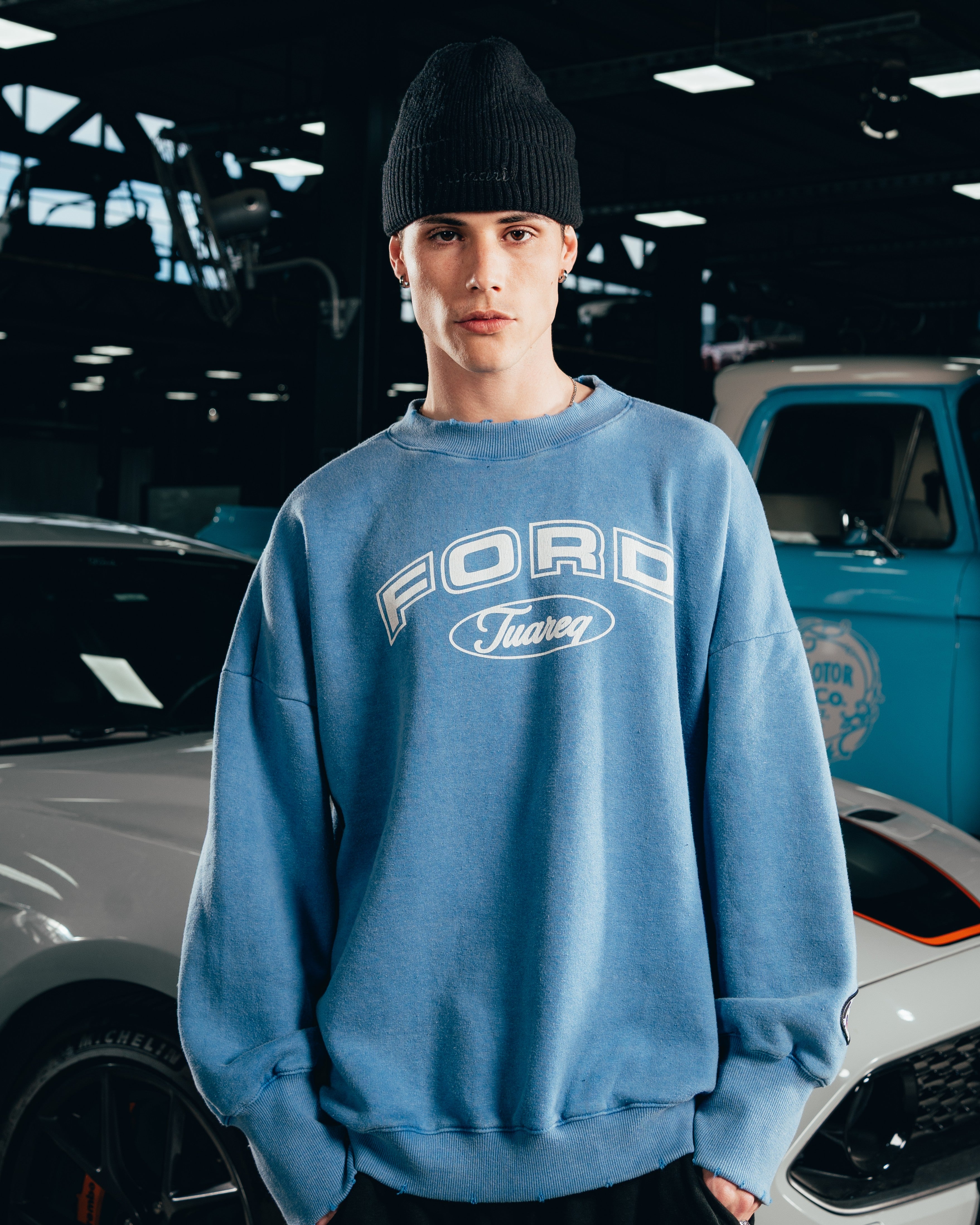 CREWNECK [ FORD ] UNIVERSITY ACID WASHED
