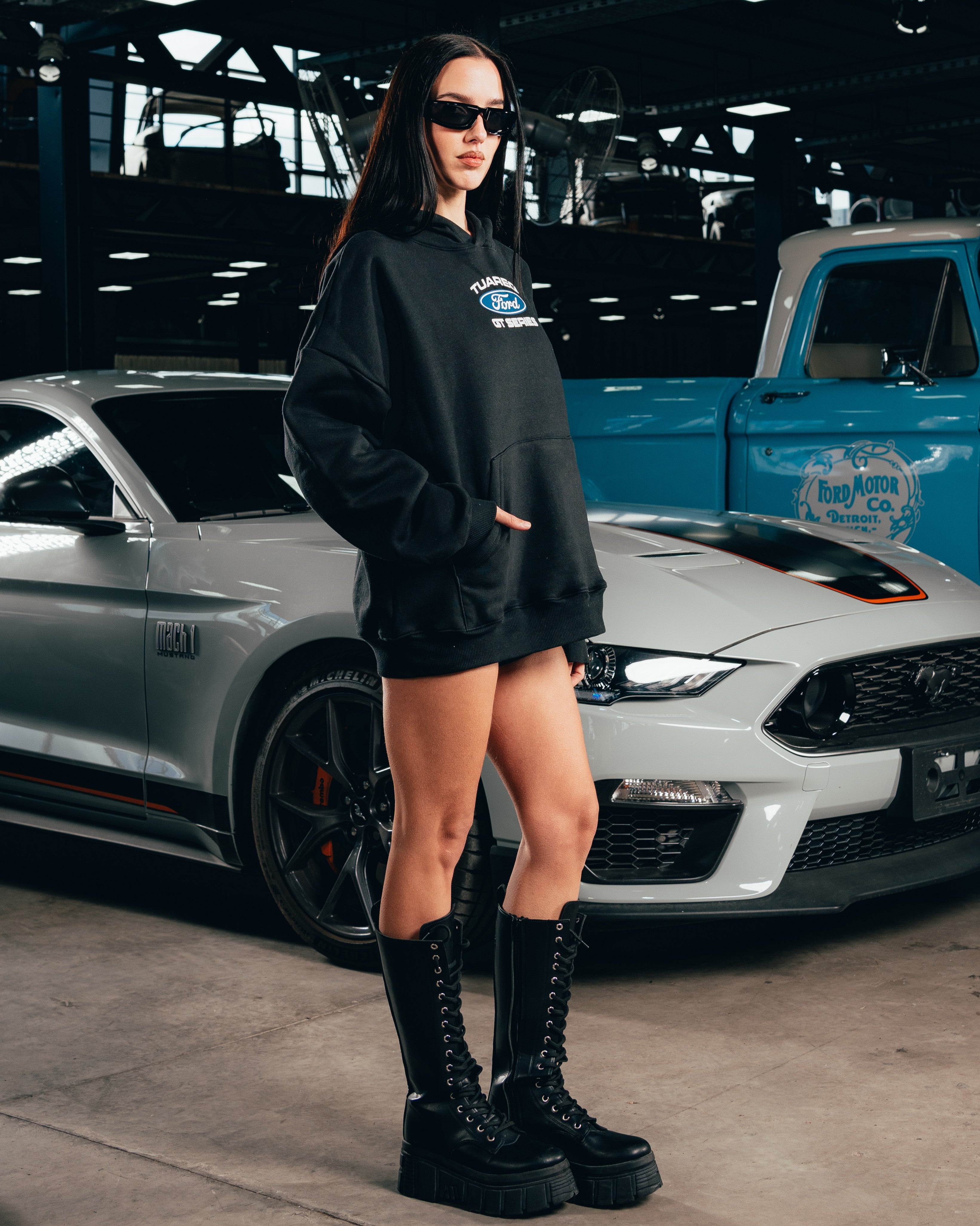 HOODIE EXTRAHEAVY [ FORD ] LOGO BLACK