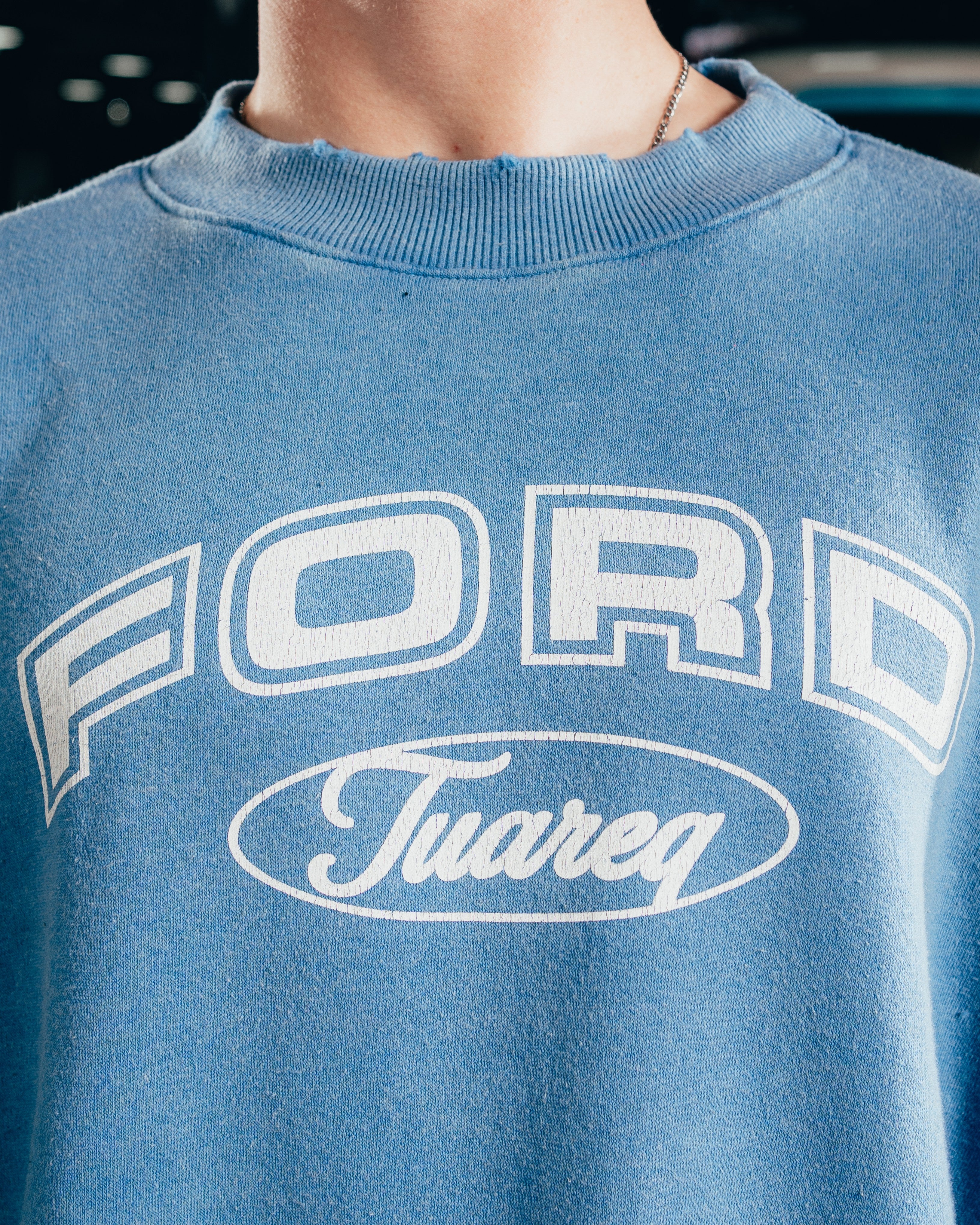 CREWNECK [ FORD ] UNIVERSITY ACID WASHED