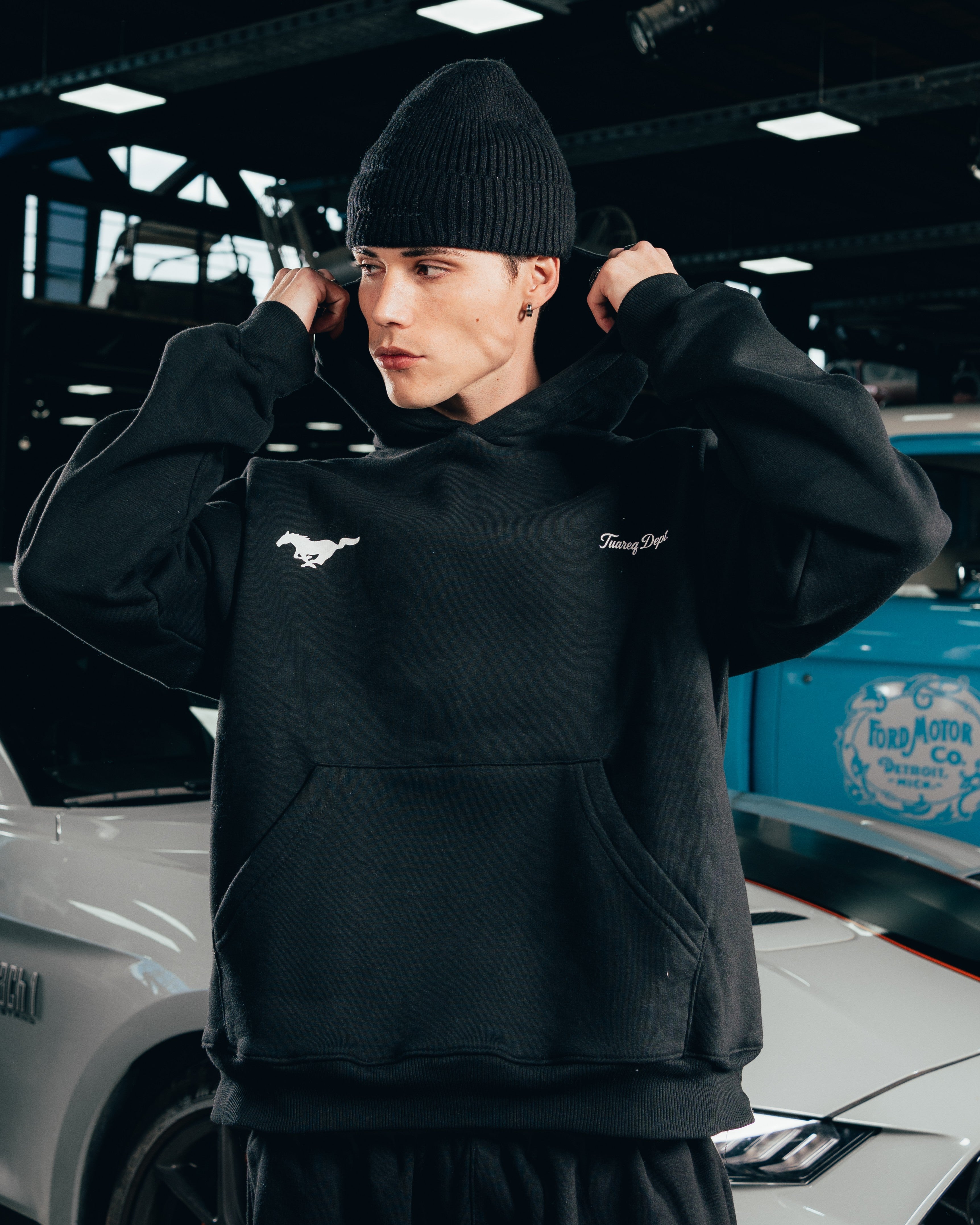HOODIE EXTRAHEAVY [ FORD ] MUSTANG BLACK