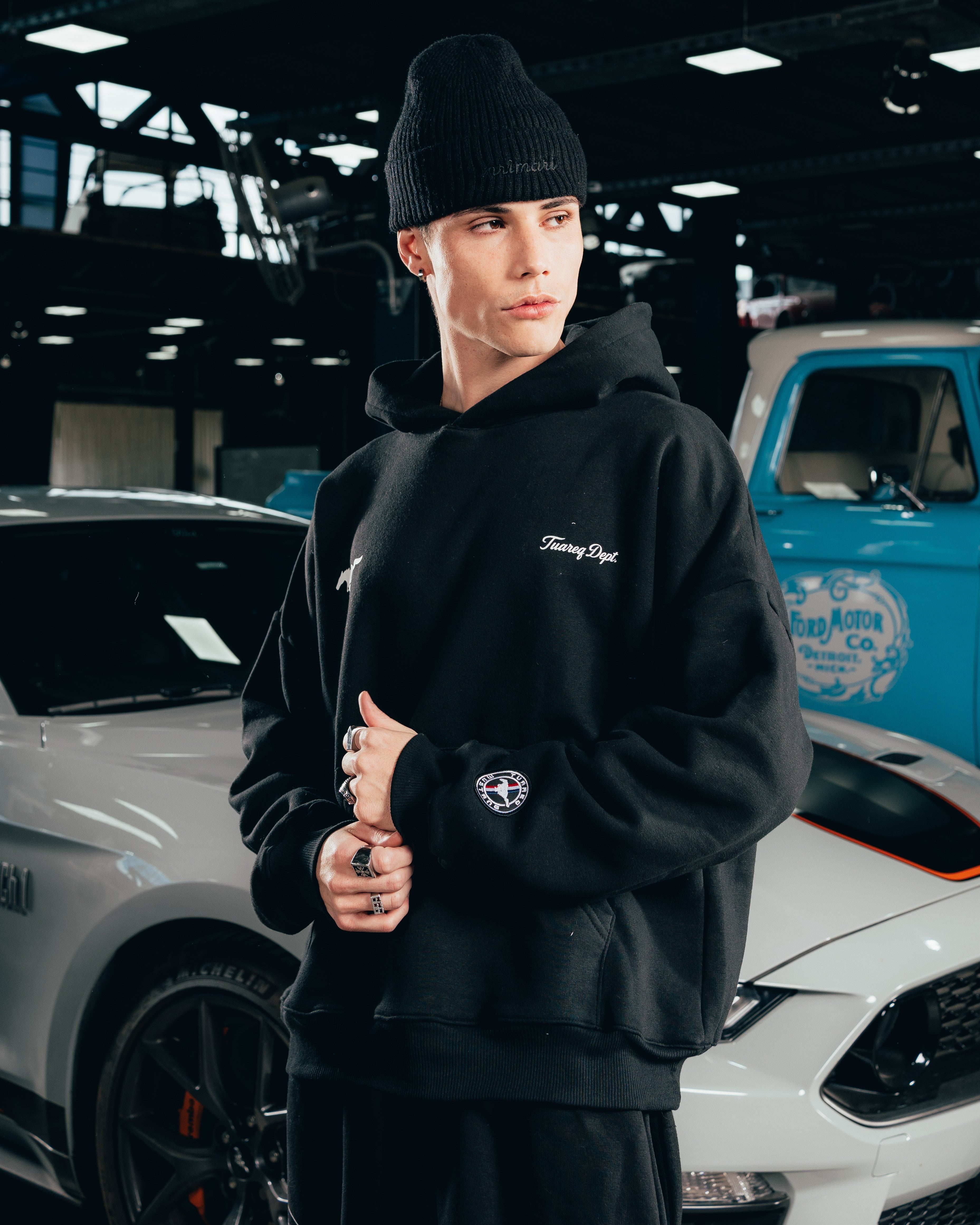 HOODIE EXTRAHEAVY [ FORD ] MUSTANG BLACK