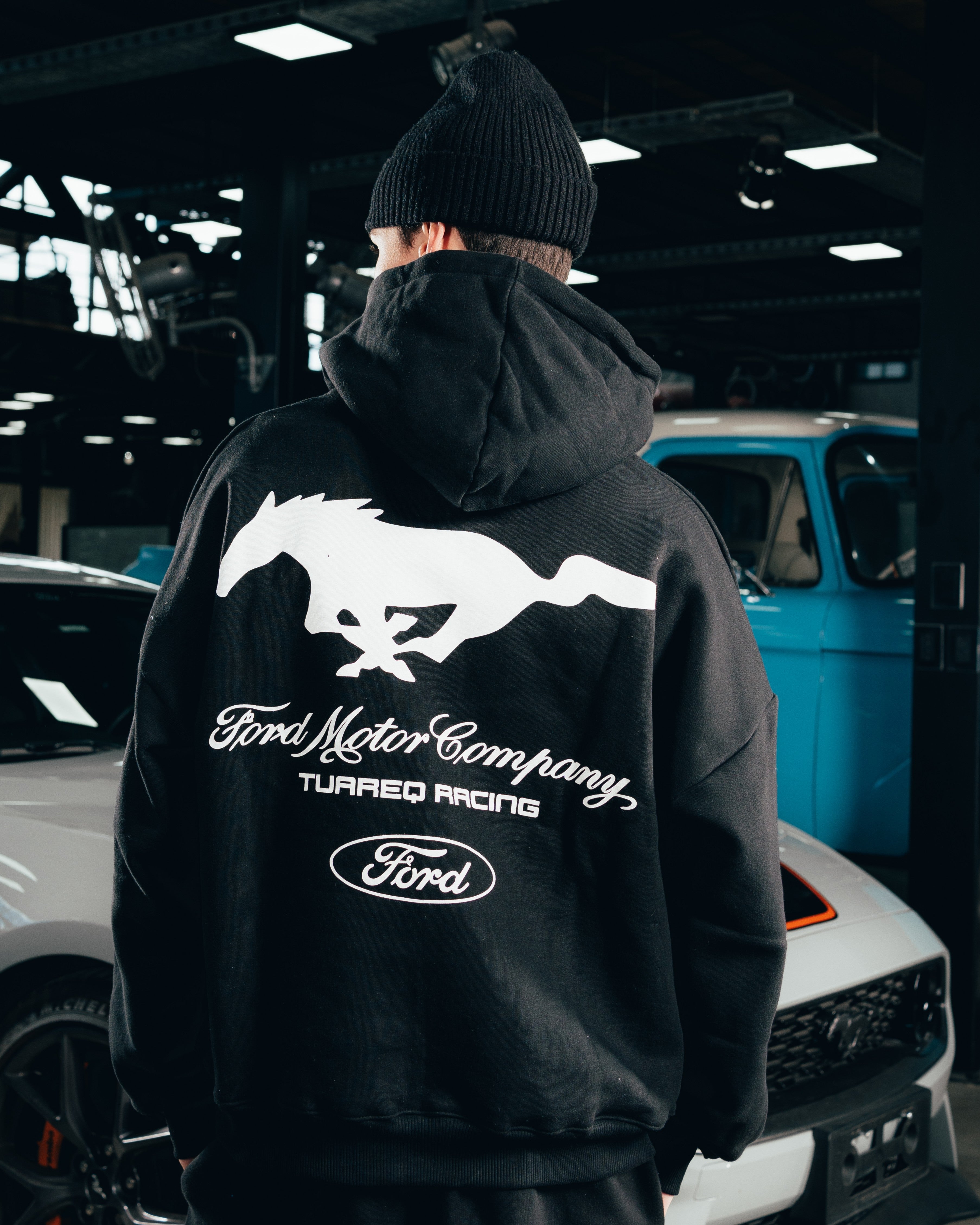 HOODIE EXTRAHEAVY [ FORD ] MUSTANG BLACK