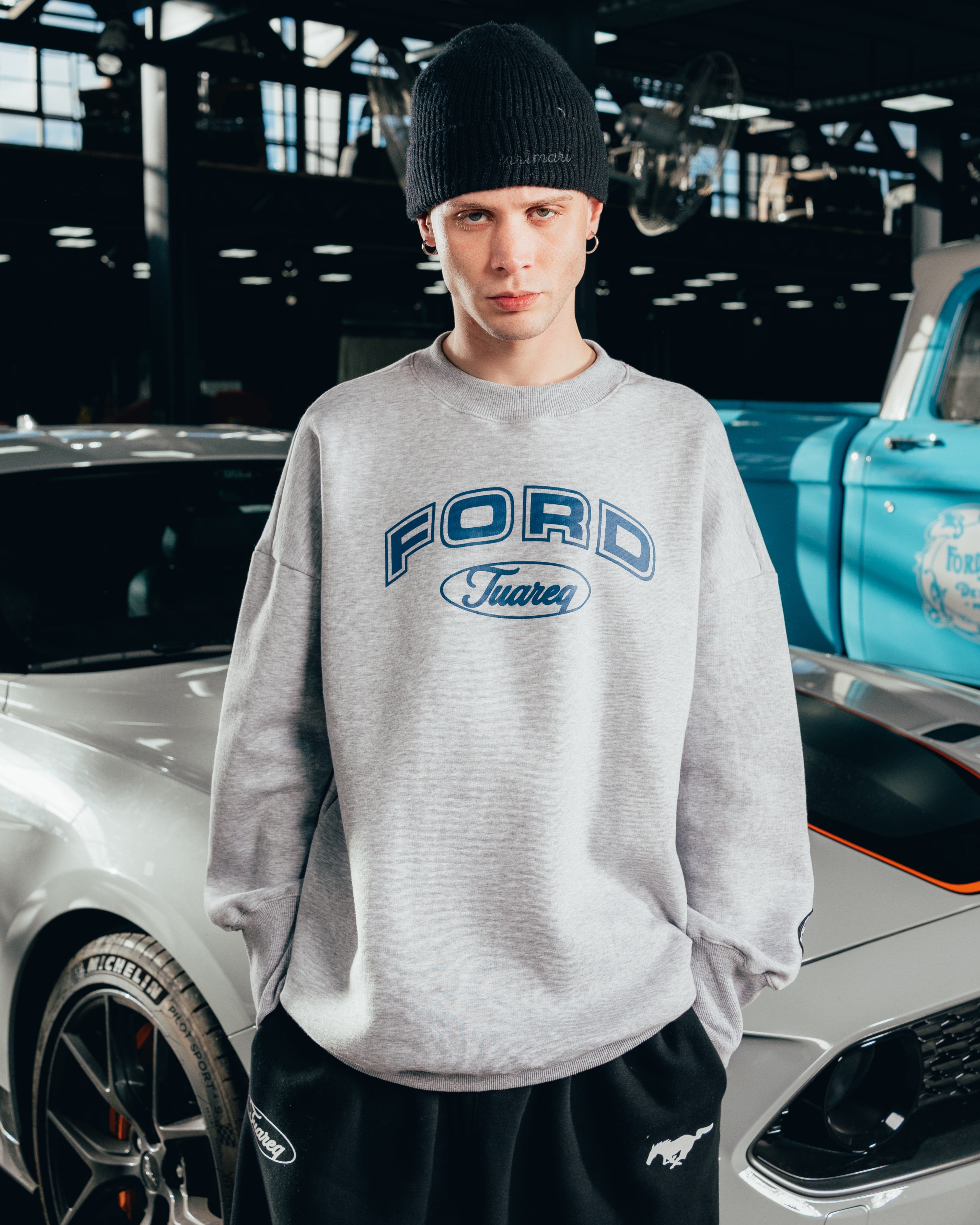 CREWNECK [ FORD ] UNIVERSITY GREY